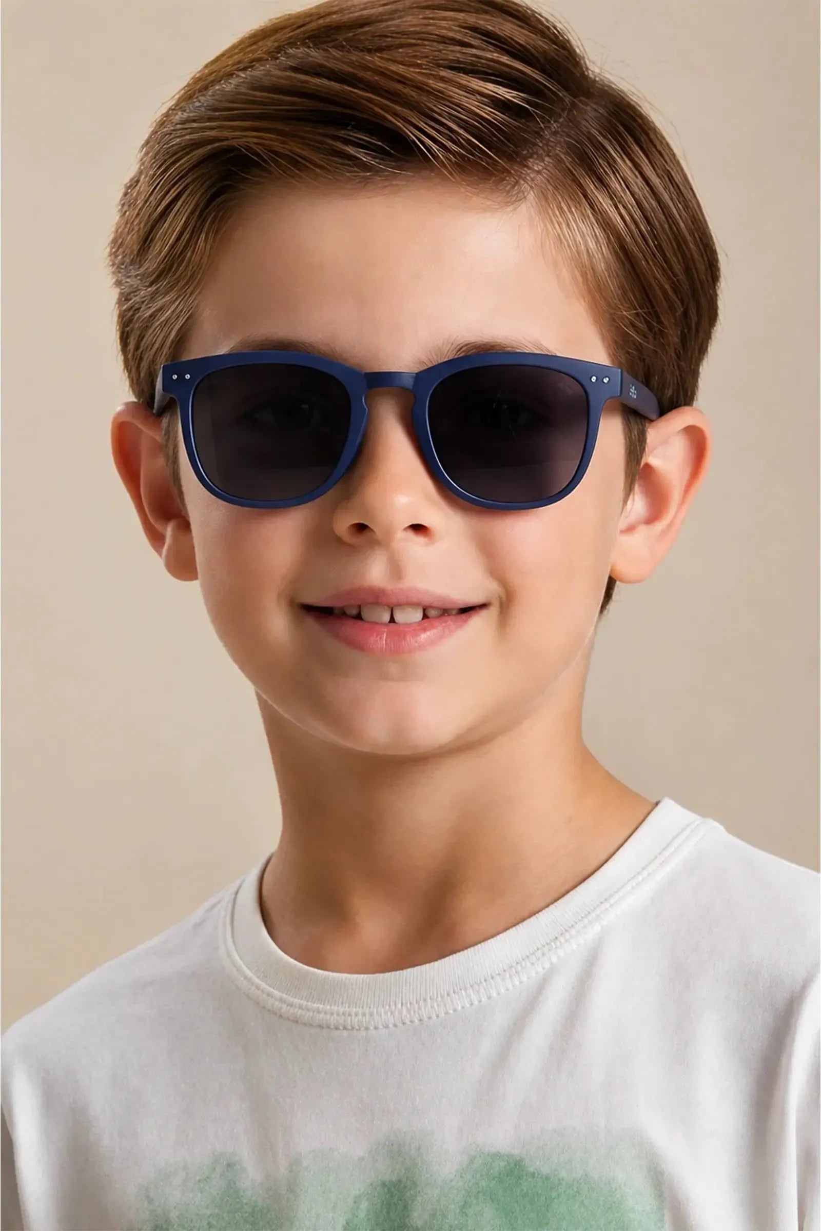 Óculos de Sol com Proteção UV (acompanha Caixinha e Estojo) 88500 LucBoo Infantil Menino