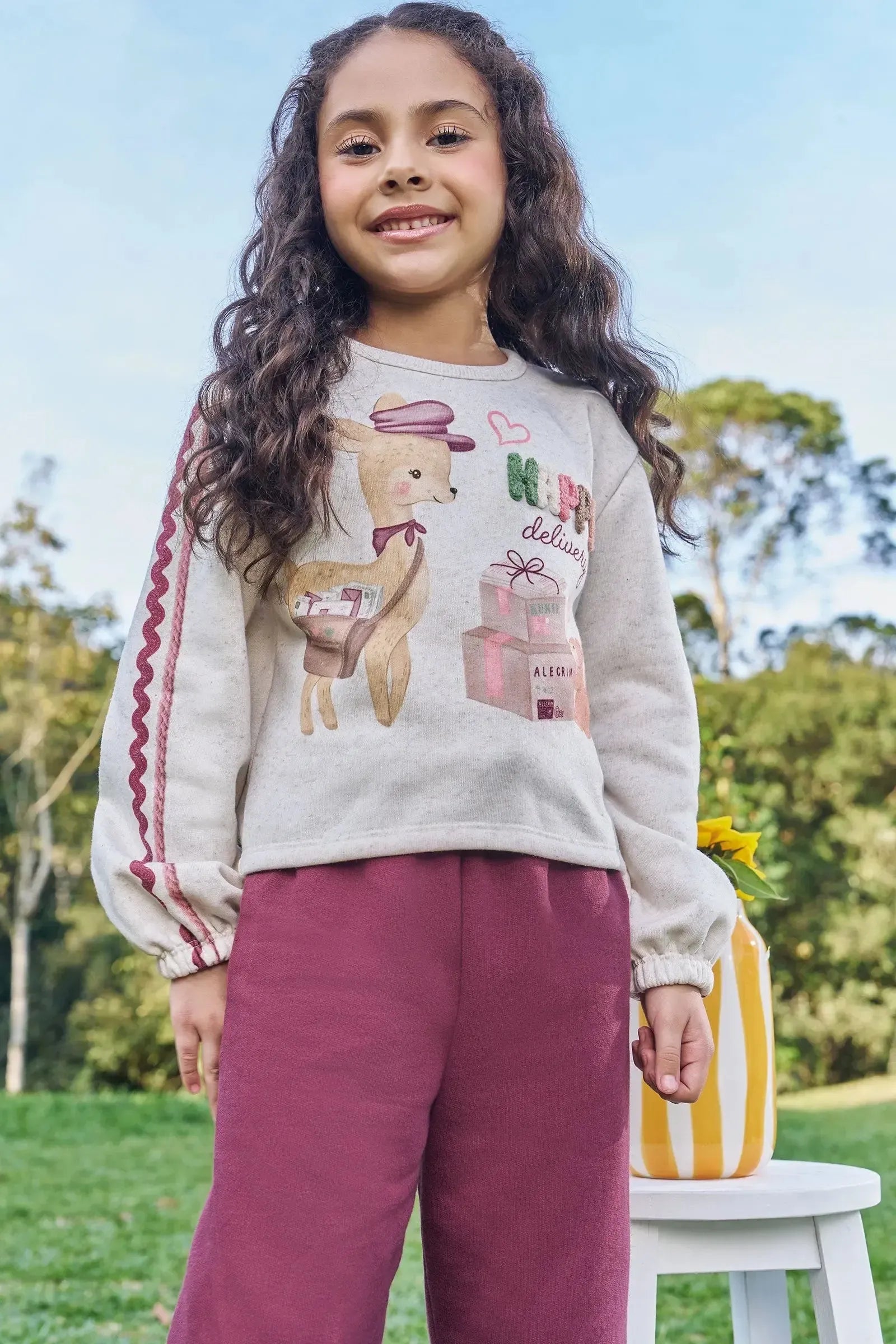 Conjunto de Blusão Boxy Over e Calça Reta em Moletom com Pelúcia 89889 Kukiê Infantil Menina