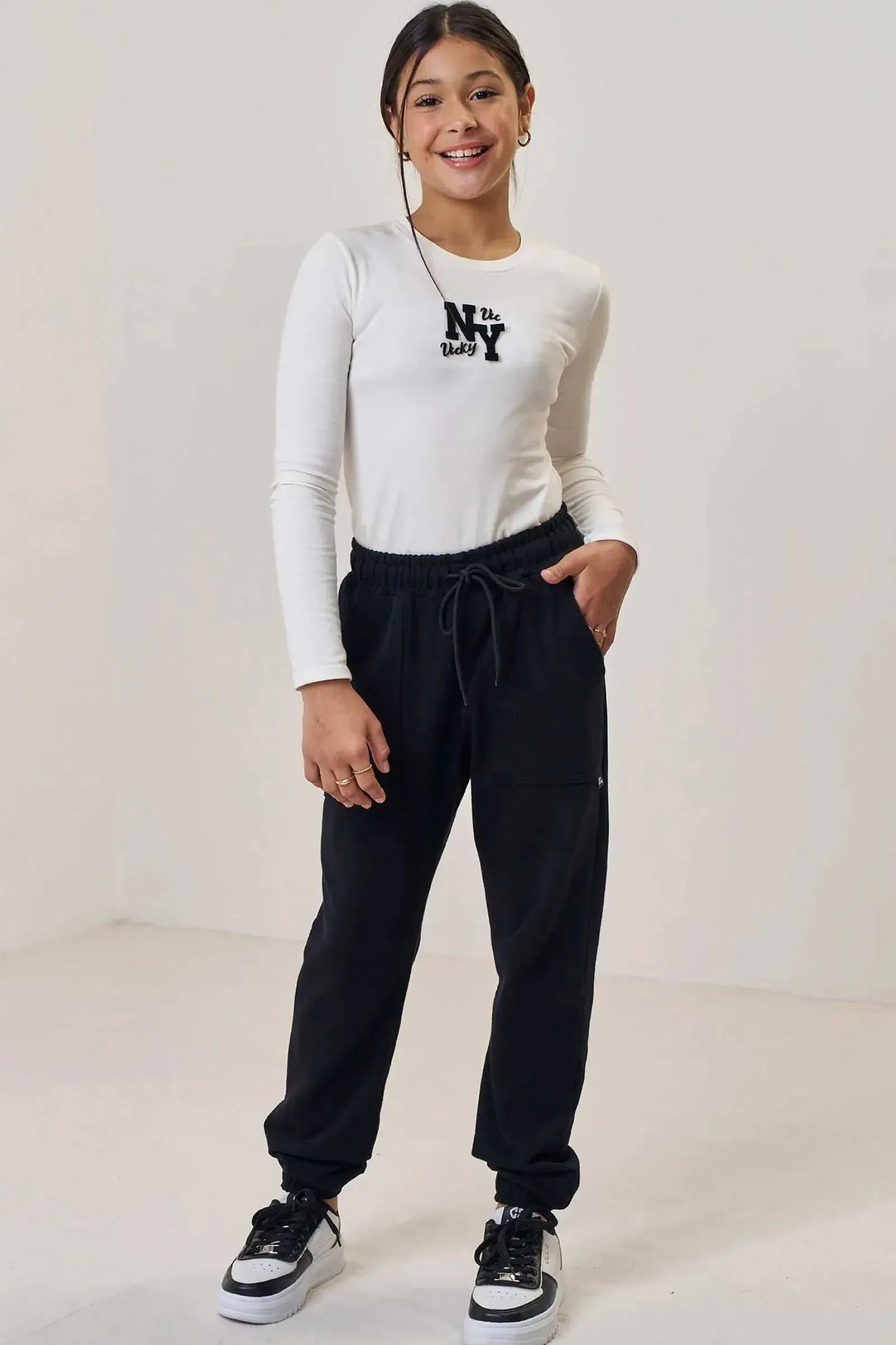 Conjunto de Blusa em Cotton e Calça Jogger em Moletwill 92005 Vic&Vicky Teen Menina