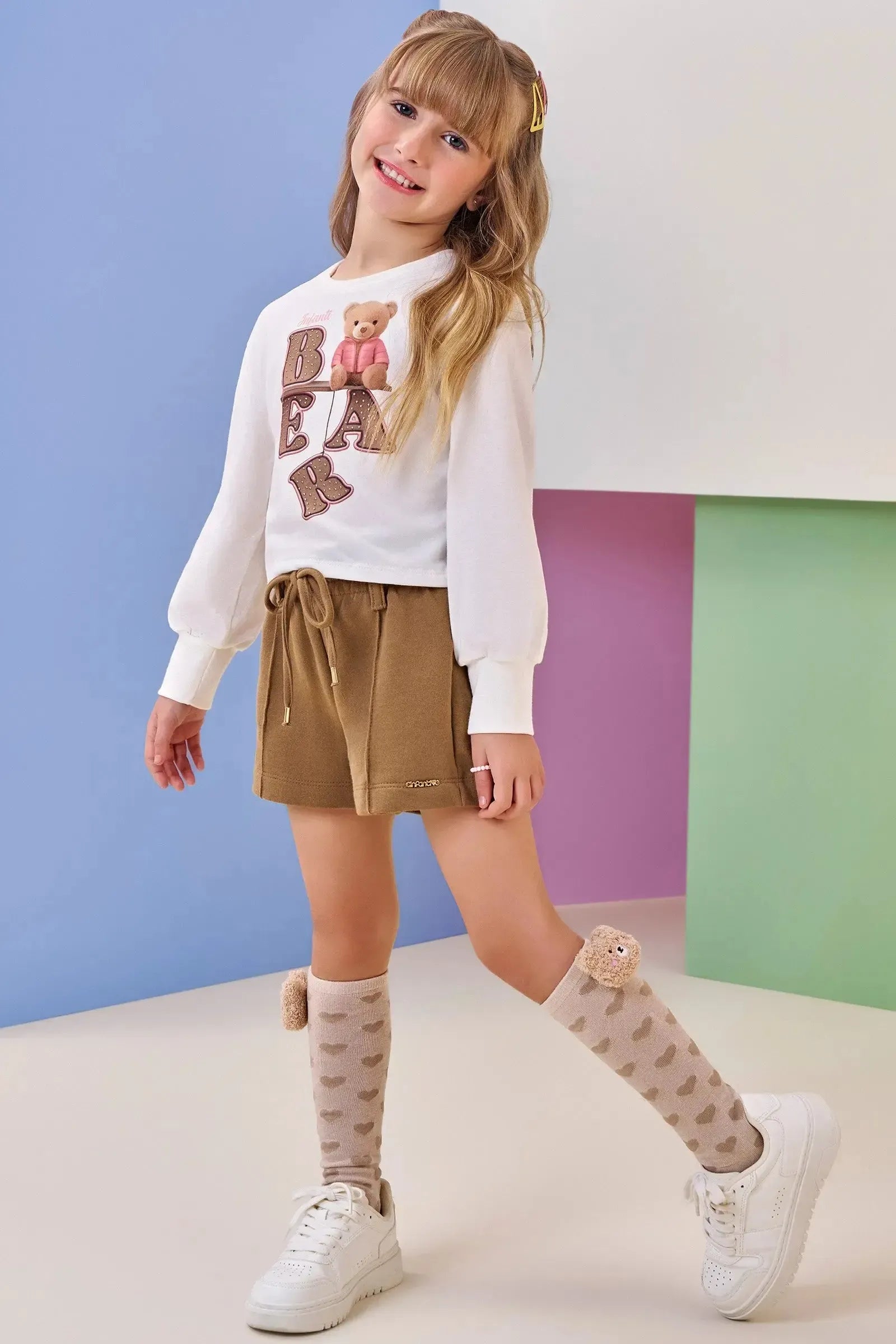 Conjunto de Blusa Boxy em Meia Malha e Shorts em Moletom sem Pelúcia 92631 Infanti Infantil Menina