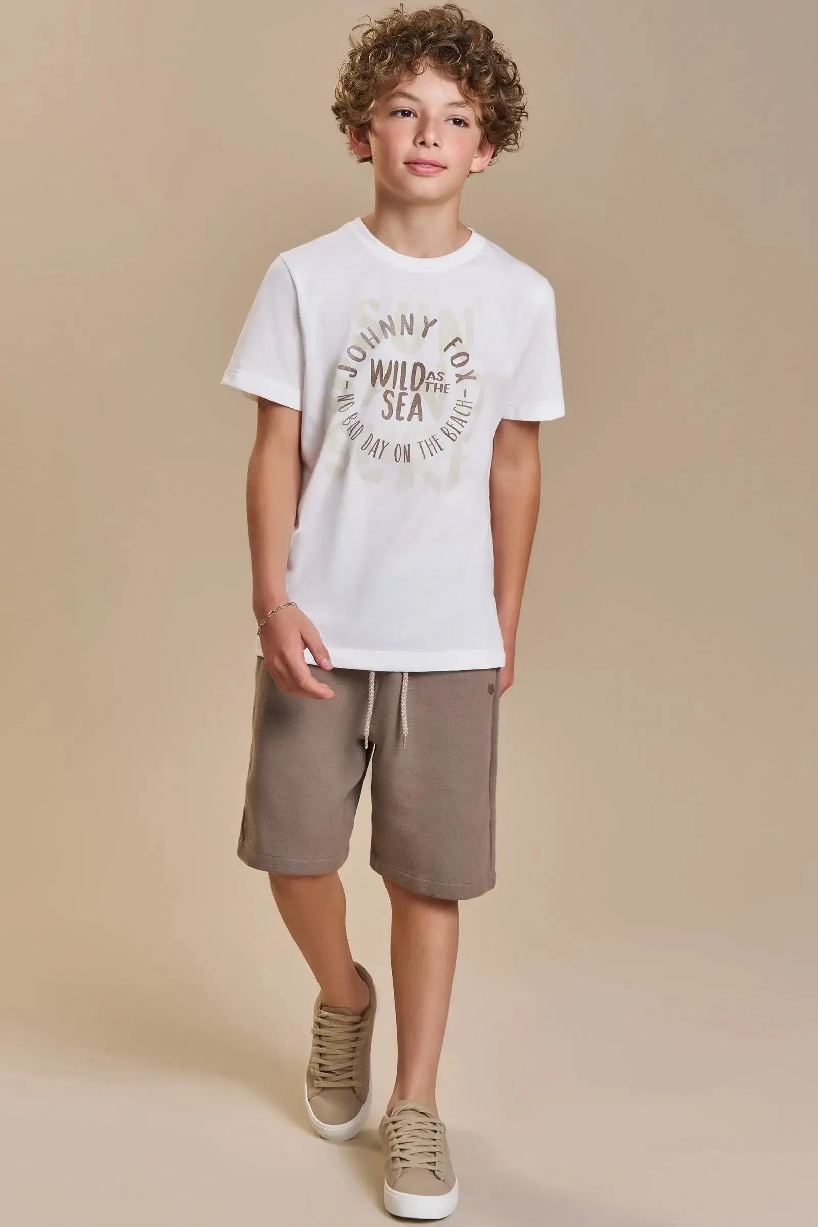 Conjunto de Camiseta em Meia Malha e Bermuda em Moletom sem Pelúcia 93375 Johnny Fox Teen Menino