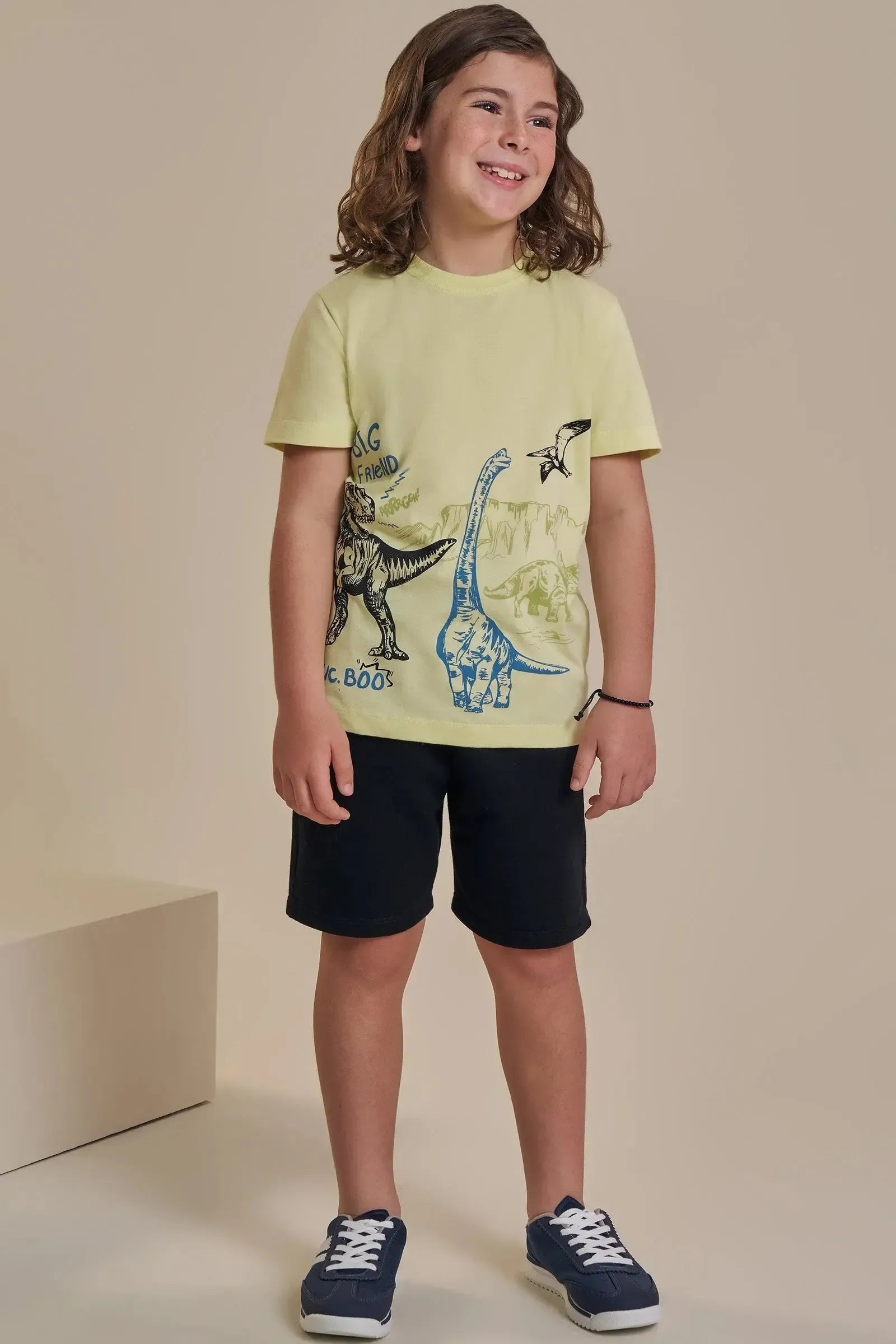 Conjunto de Camiseta em Meia Malha e Bermuda em Moletom Botonê sem Pelúcia 93525 LucBoo Infantil Menino