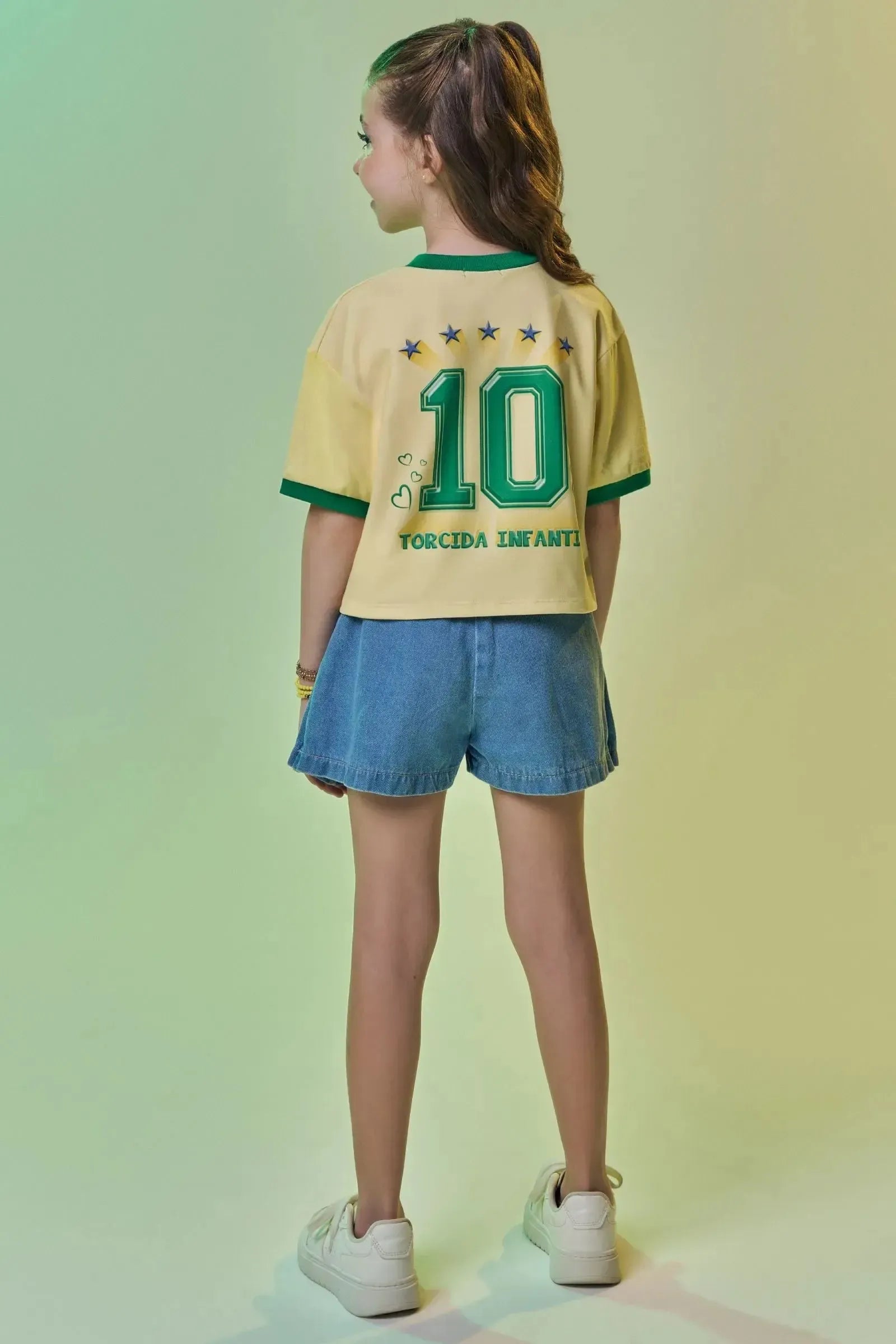 Blusa em Meia Malha Algodão Prime Conforto Para Comemorar Os Gols Do Brasil e Vestir a Camisa 10! Estampa com Strass Para Celebrar Cada Lance. 99743 Infanti Infantil Menina