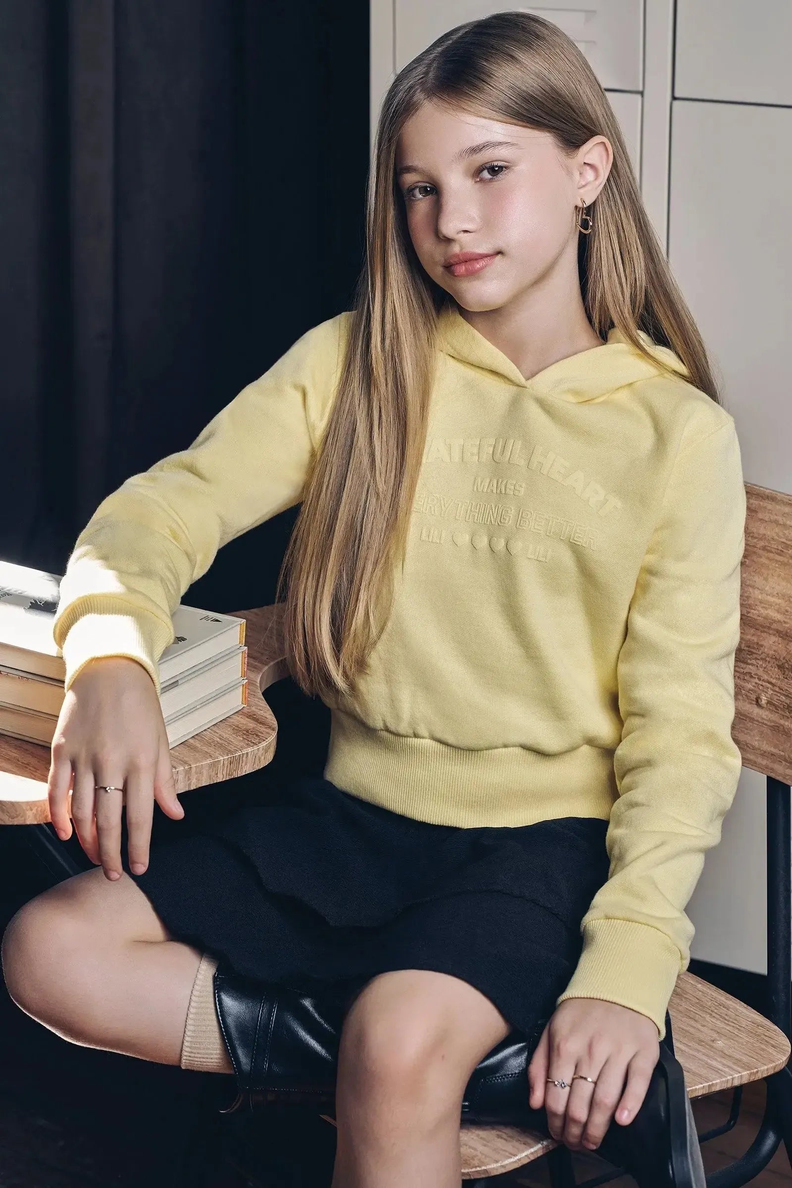 Blusão Boxy com Capuz em Moletom com Pelúcia 89541 Lilimoon Teen Menina