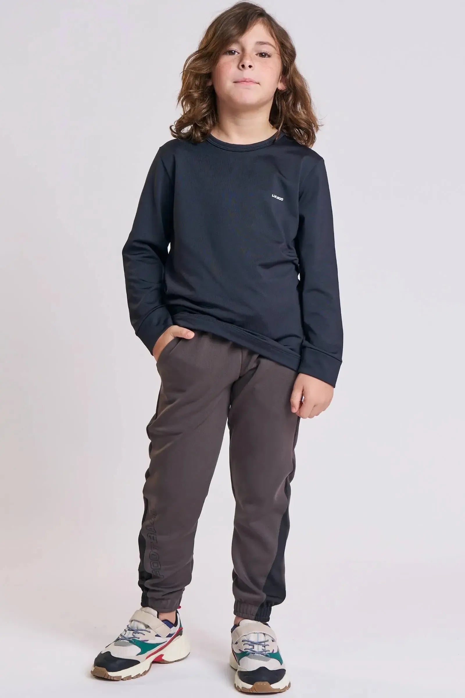 Calça Jogger em Sport Tech e Nylon Ultrastretch com Elastano 90402 LucBoo Infantil Menino
