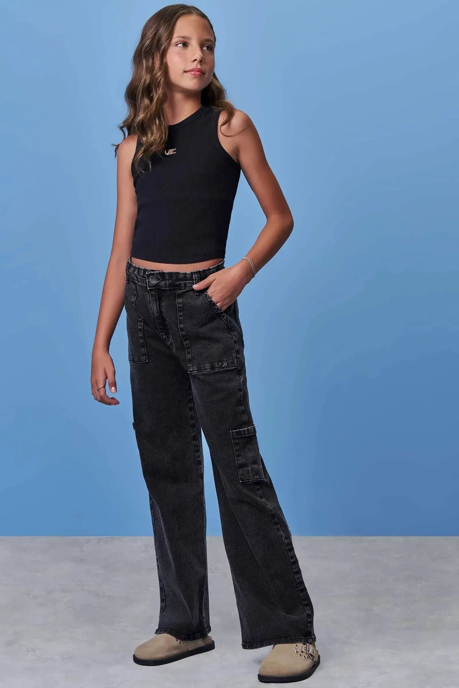Calça Wide Leg Cargo em Jeans Black com Elastano 97945 Vic Teen Menina