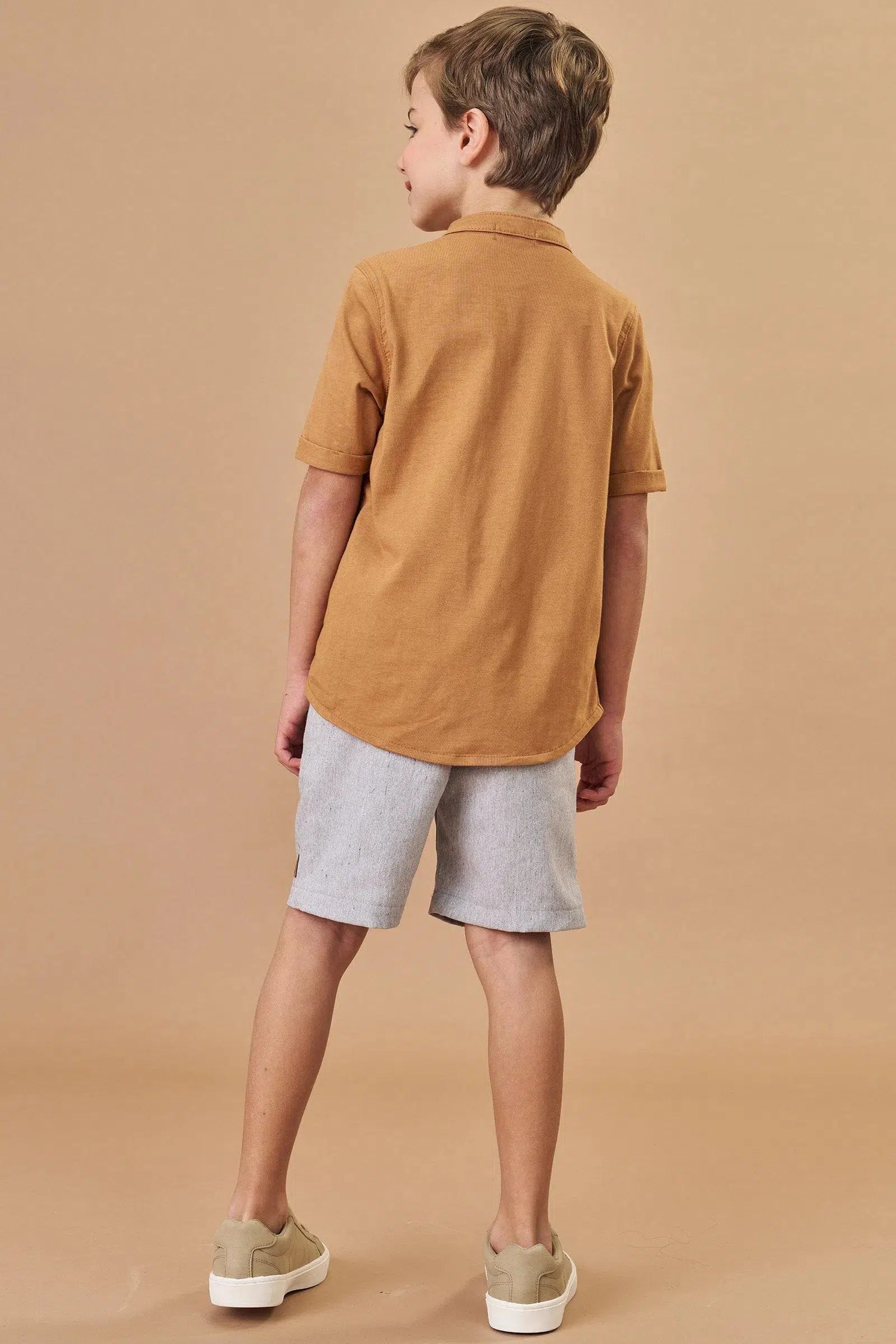 Conjunto Infantil Menino de Bata em Meia Malha e Bermuda em Tecido Eco com Elastano 81744 LucBoo