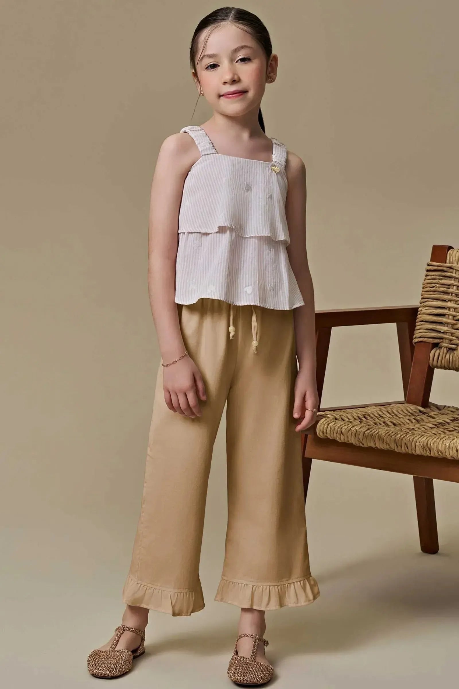Conjunto de Bata em Tricoline Bordado e Calça Mariner em Sarja com Elastano 97090 Infanti Infantil Menina