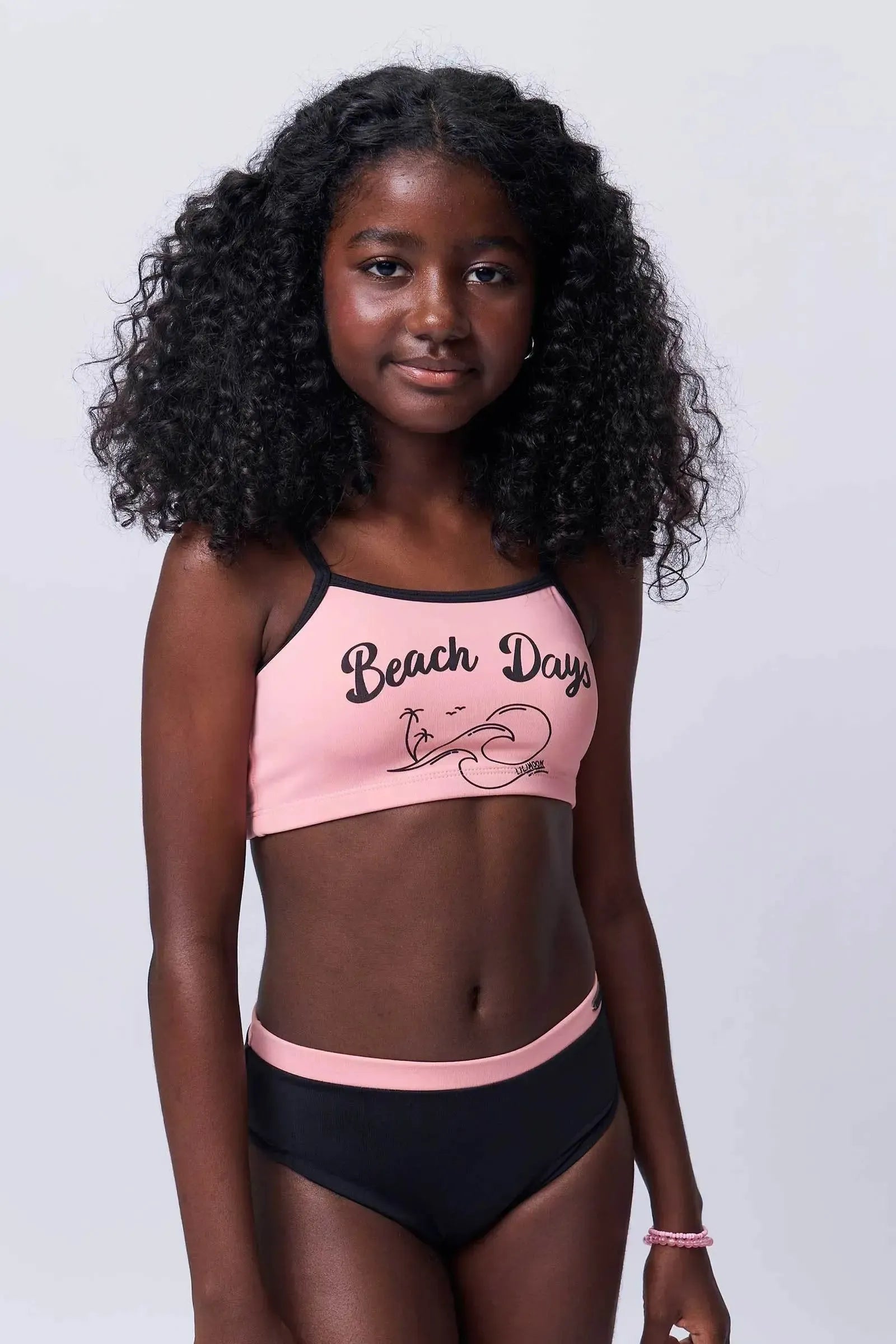 Conjunto de Biquíni com Top em Malha Poliamida e Calcinha Tradicional em Malha Uv Dry 50+ 92862 Lilimoon Teen Menina