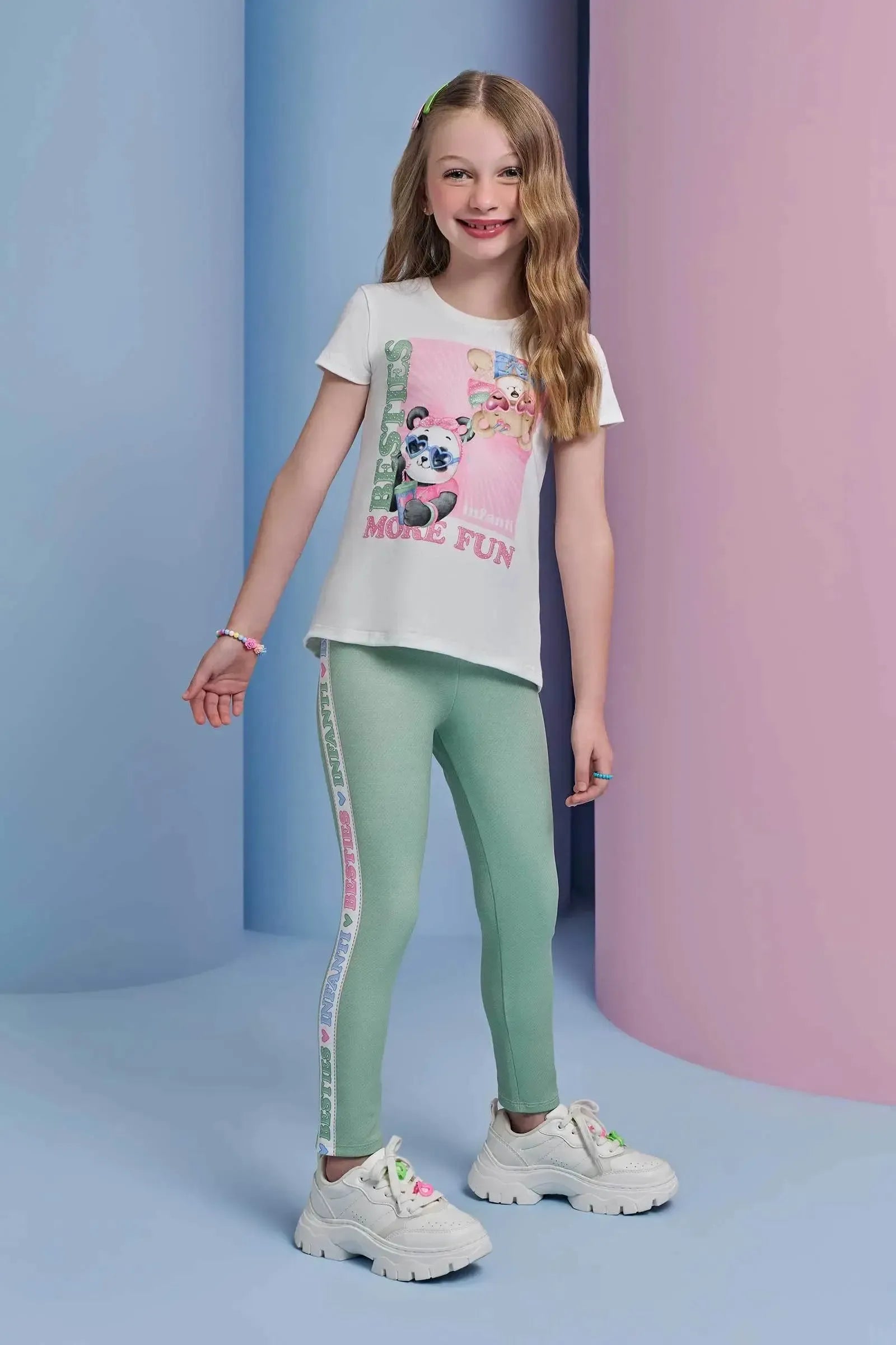 Conjunto de Blusa Alongada em Malha Power e Calça Legging em Fly Tech 95323 Infanti Infantil Menina