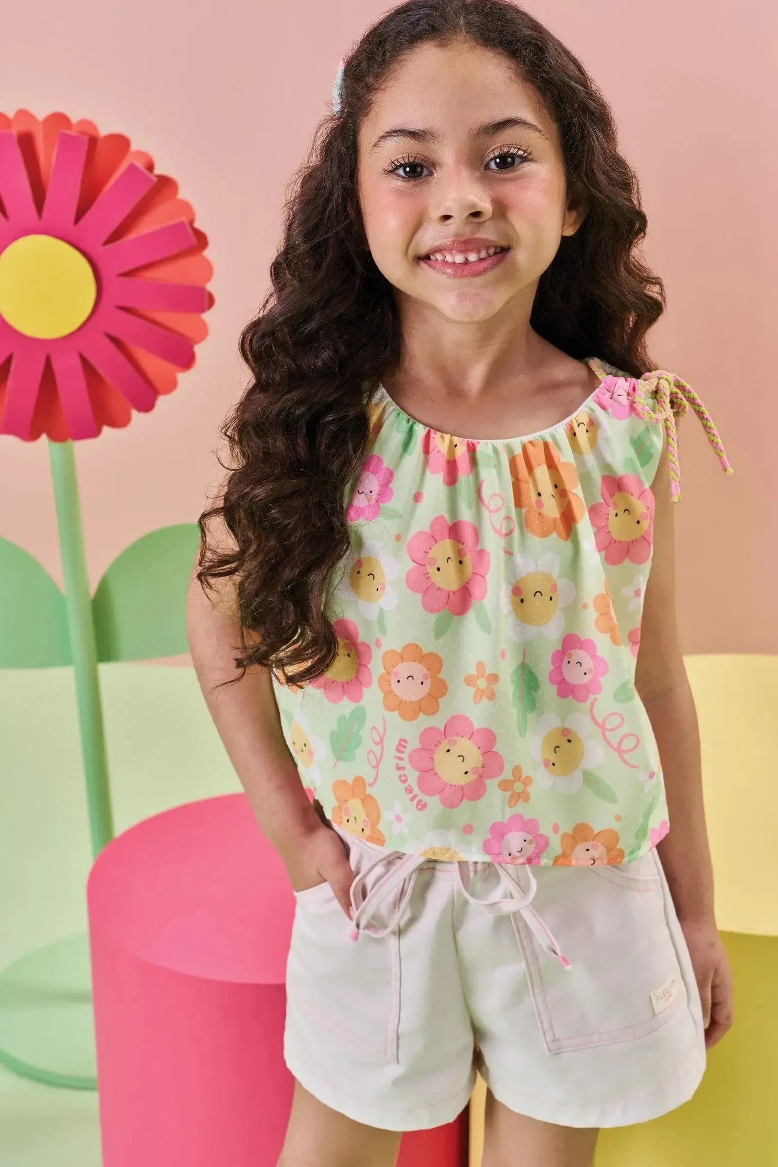 Conjunto de Blusa Boxy em Light Peach e Shorts em Sarja com Elastano 84749 Kukiê Infantil Menina