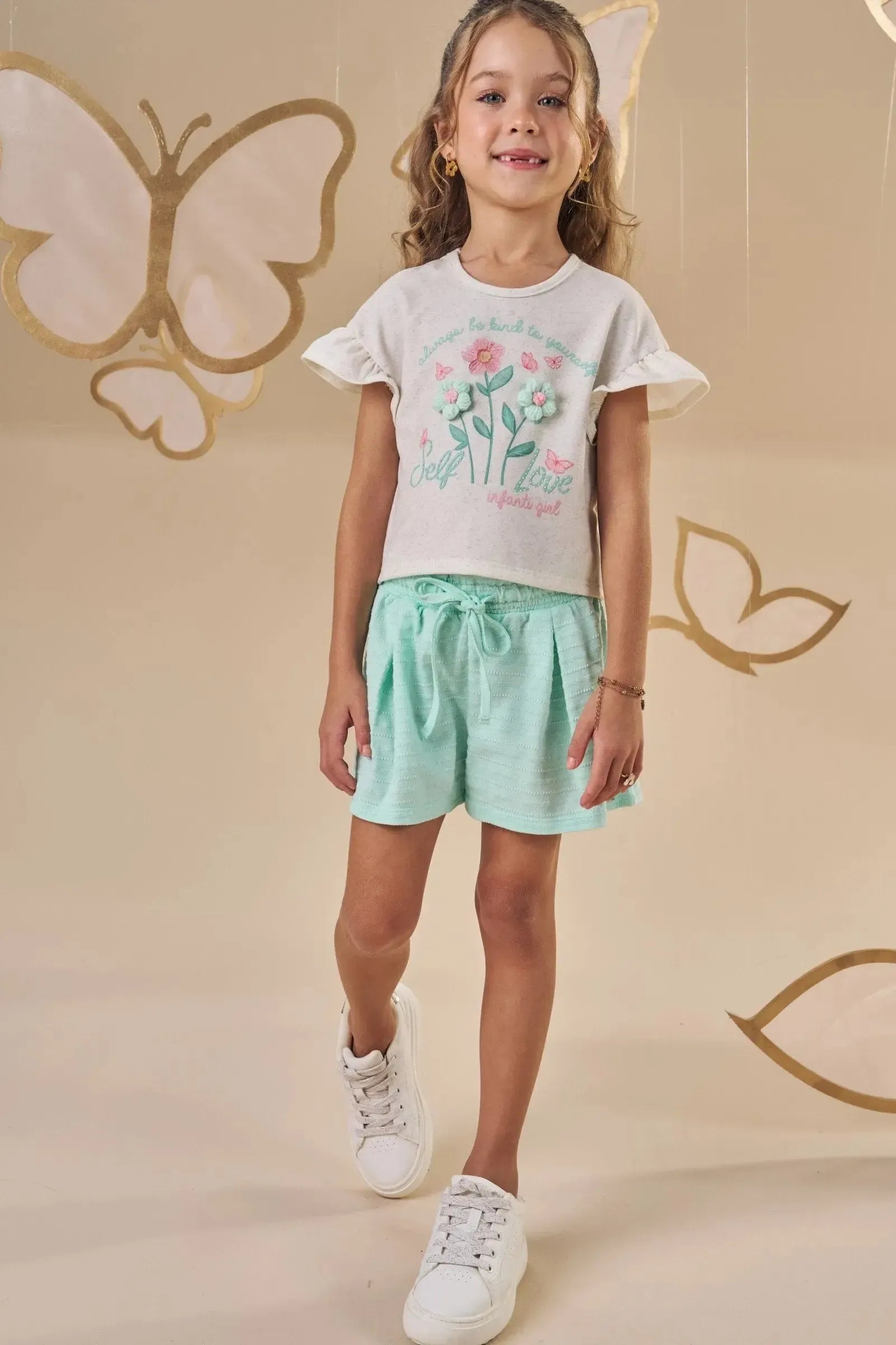 Conjunto de Blusa Boxy em Malha Power e Shorts em Malha Textura 87759 Infanti Infantil Menina