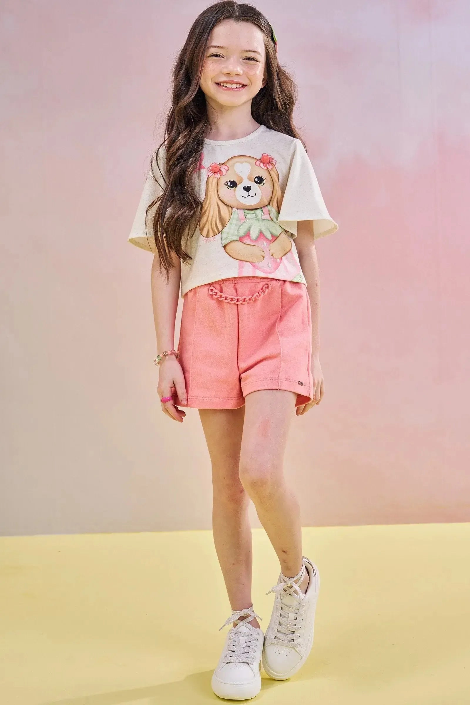 Conjunto de Blusa Boxy em Malha Power e Shorts em Moletom sem Pelúcia 85254 Infanti Infantil Menina