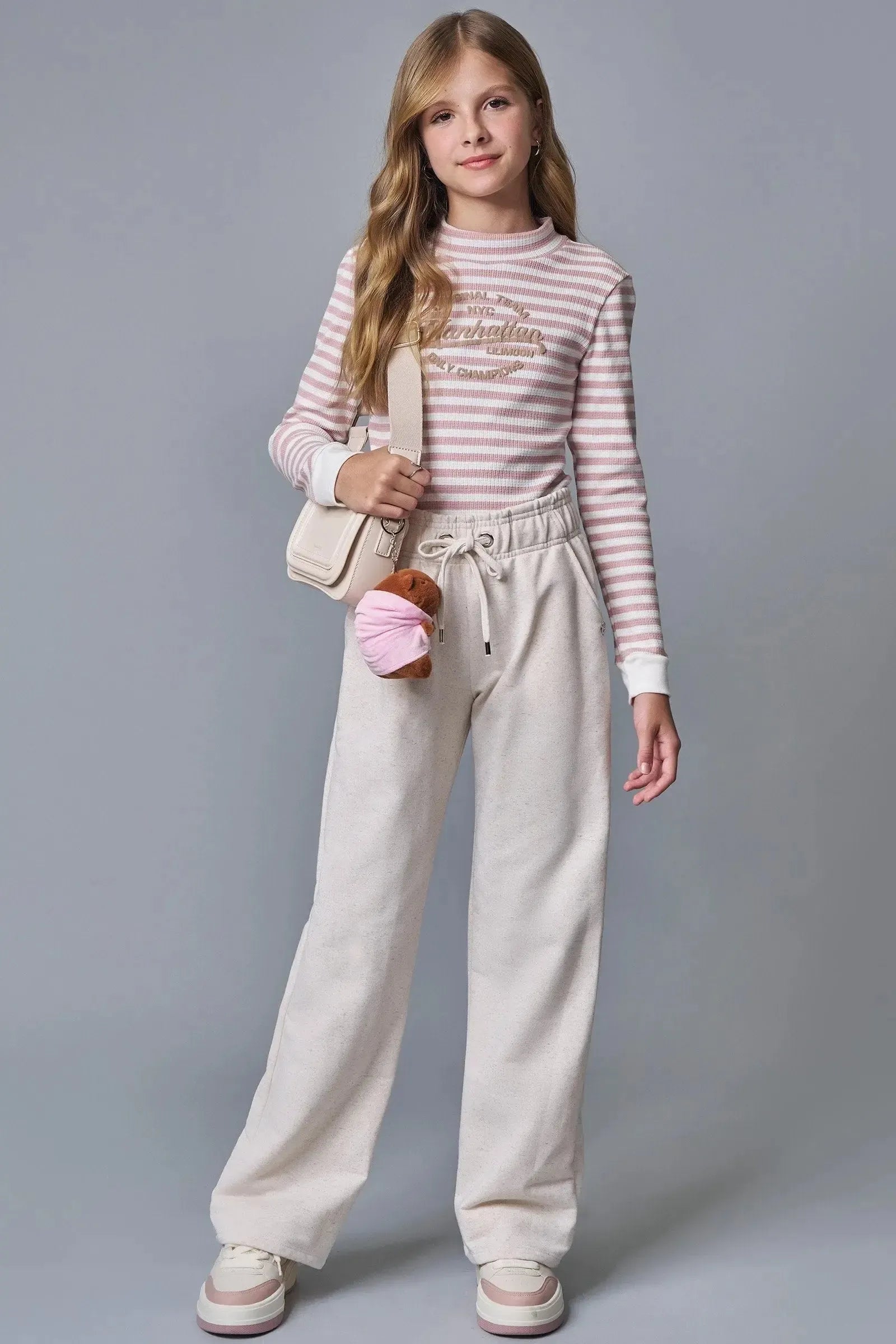 Conjunto de Blusa Boxy em Malha Waflle Listrada e Calça Wide Leg em Moletom sem Pelúcia 91696 Lilimoon Teen Menina