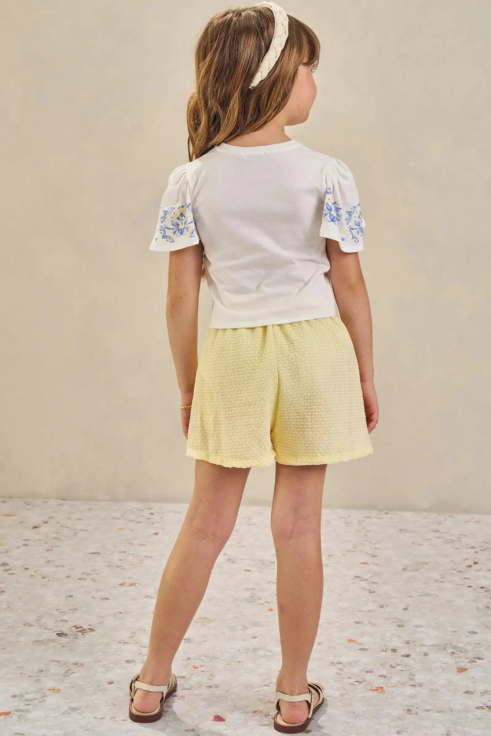 Conjunto de Blusa Boxy em Meia Malha e Shorts em Tecido Texturizado 84600 Infanti Infantil Menina