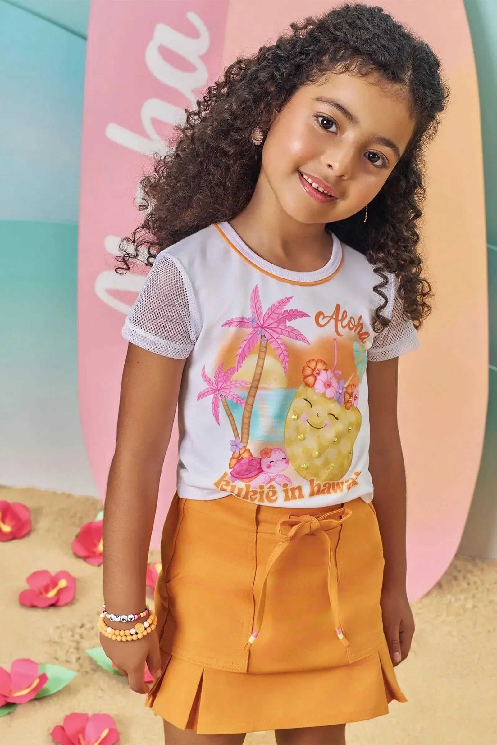 Conjunto de Blusa Boxy em Meia Malha e Tela Fashion e Short Saia em Sarja com Elastano 83948 Kukiê Infantil Menina