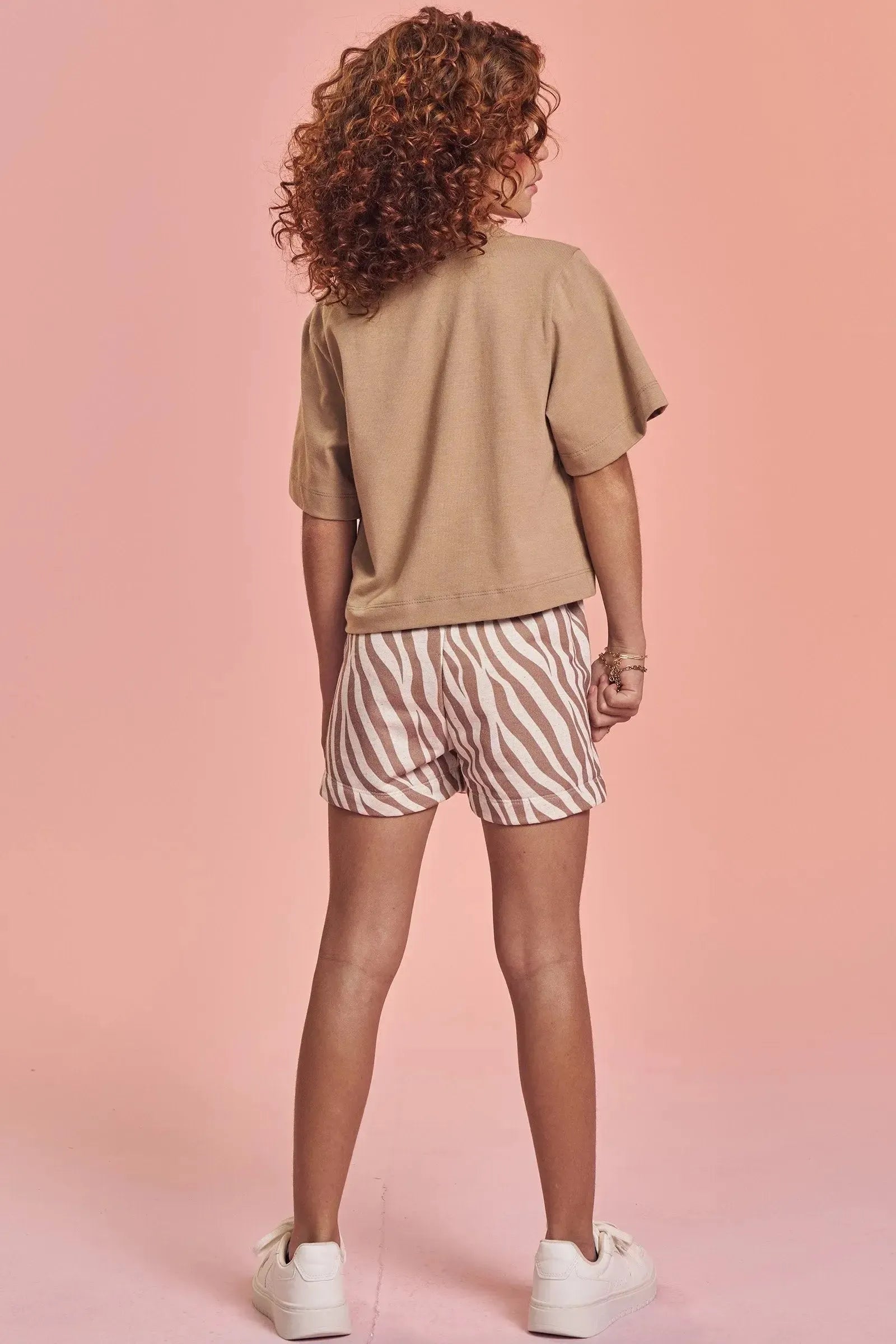 Conjunto de Blusa Boxy Over em Cotton e Shorts em Moletom sem Pelúcia 92637 Lilimoon Teen Menina