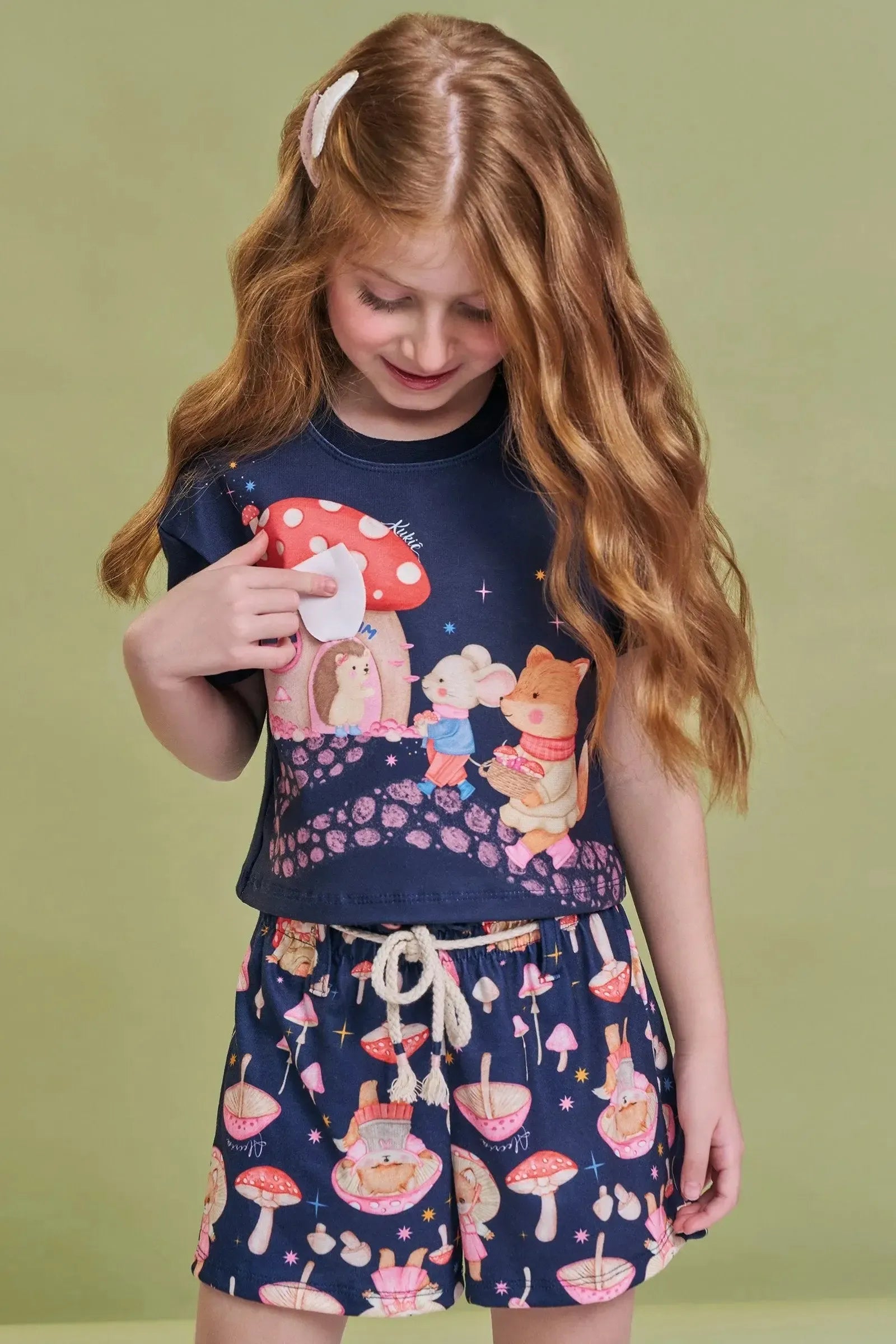 Conjunto de Blusa Boxy Over em Meia Malha e Short em Malha Fresh 93749 Kukiê Infantil Menina