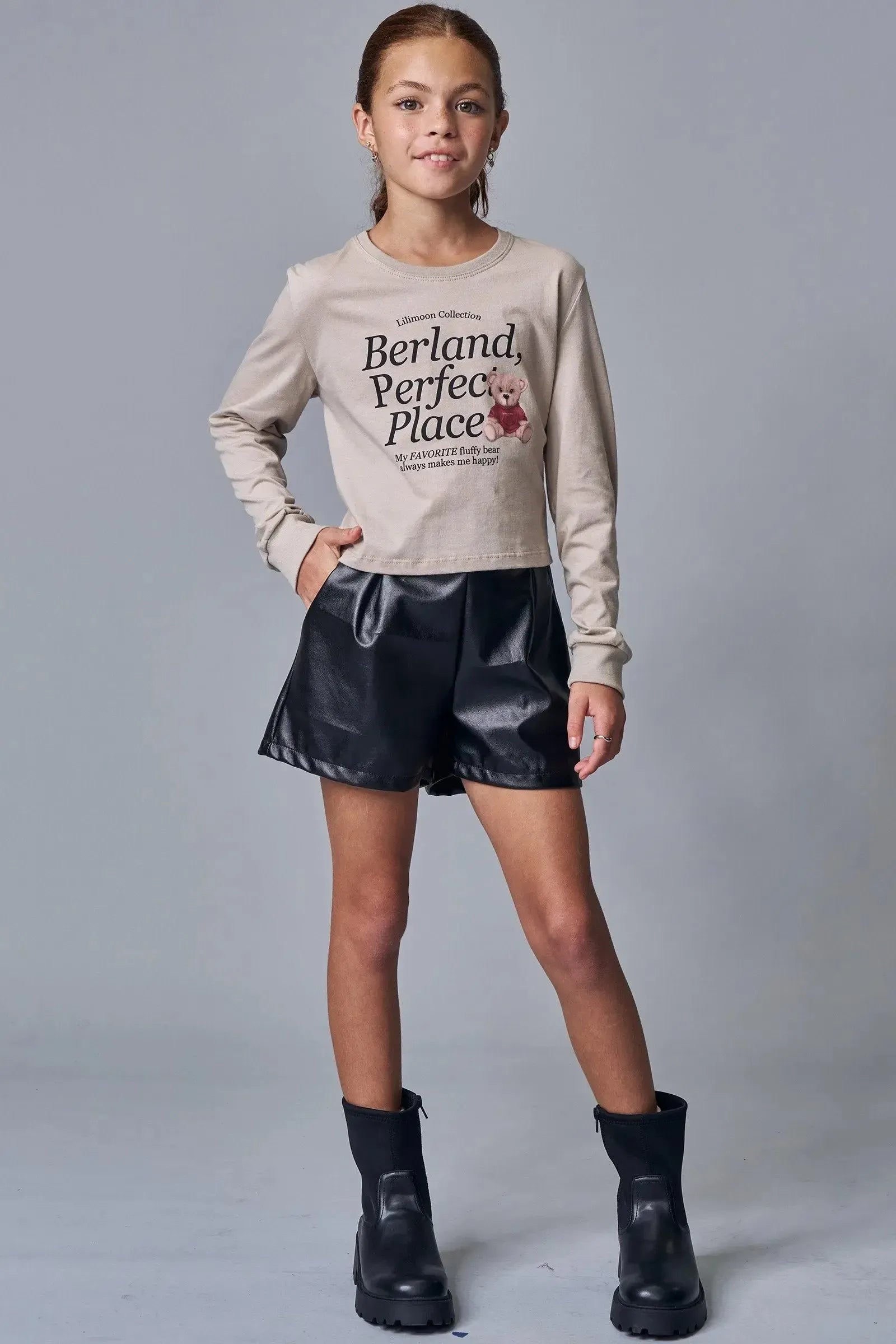 Conjunto de Blusa Boxy Over em Meia Malha e Shorts em Couro Sintético 90758 Lilimoon Teen Menina