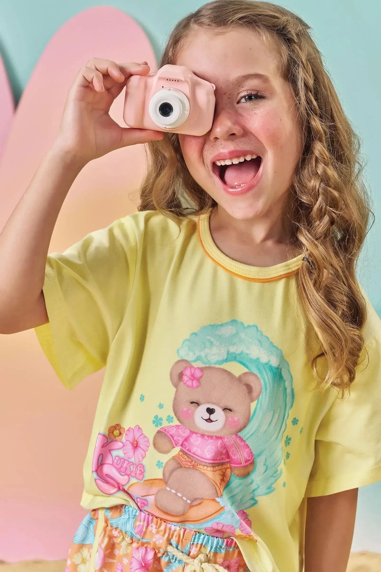 Conjunto de Blusa Boxy Over em Meia Malha e Shorts em Nylon 83956 Kukiê Infantil Menina