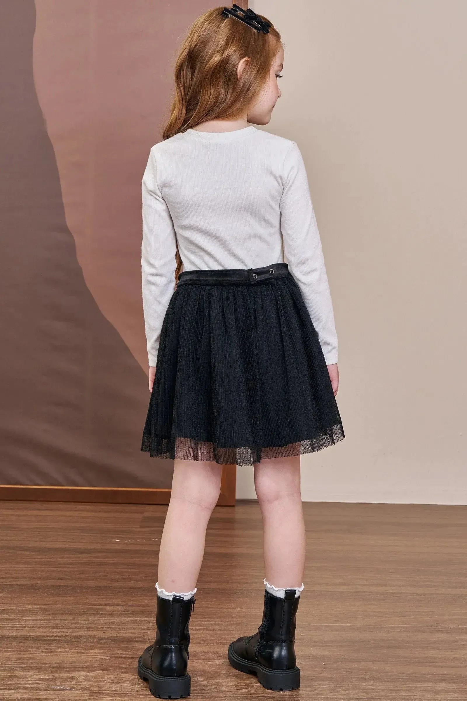 Conjunto de Blusa em Canelado Liz e Saia em Tule Plissado Poá. Com Shorts Embutido 91923 Infanti Infantil Menina