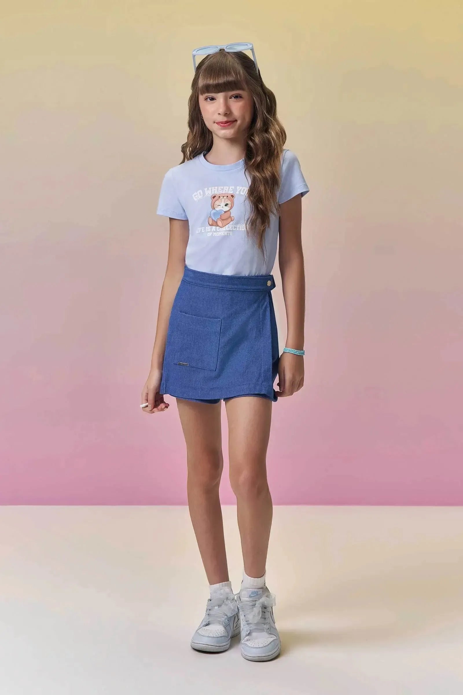 Conjunto de Blusa em Cotton e Short Saia em Malha Denim 96864 Vic&Vicky Teen Menina