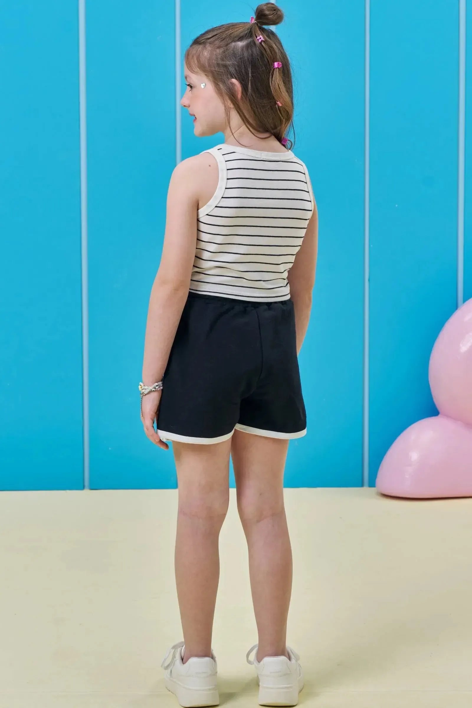 Conjunto de Blusa em Cotton Fio Tinto e Short Saia em Moletom sem Pelúcia 95316 Kukiê Infantil Menina