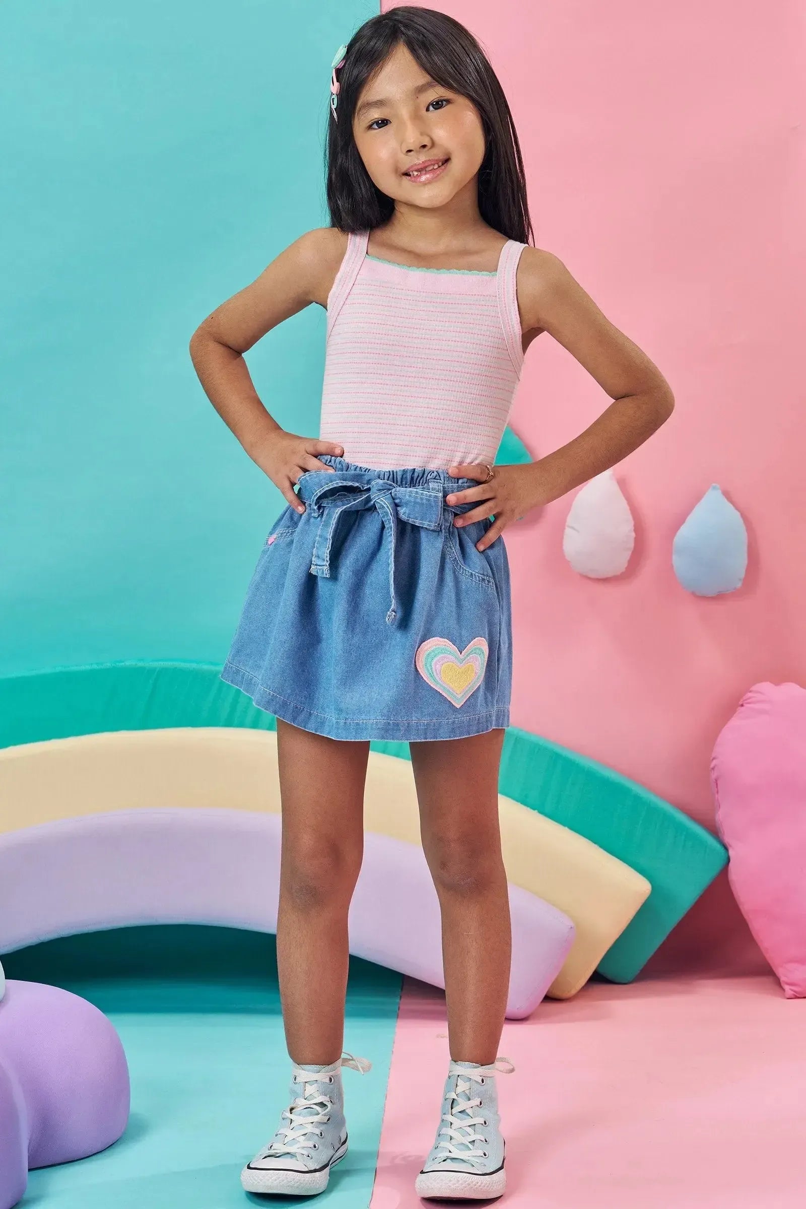 Conjunto de Blusa em Cotton Listrado e Short Saia em Jeans com Elastano 83550 Kukiê Infantil Menina