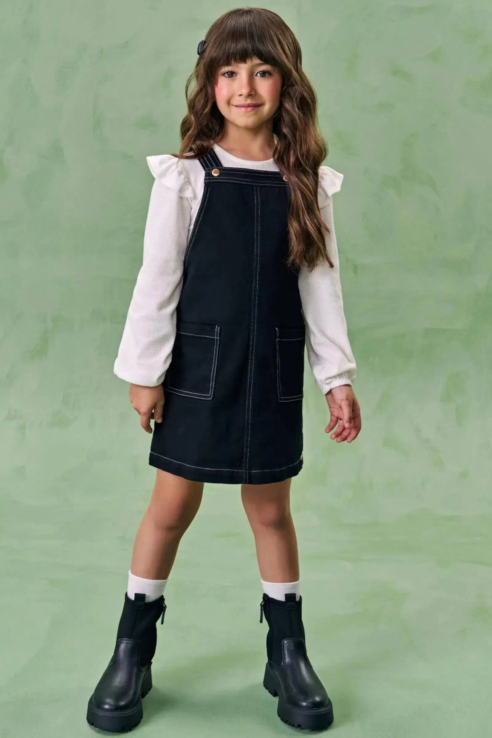 Conjunto de Blusa em Malha Bee com Salopete em Sarja com Elastano 80579 Infanti Infantil Menina