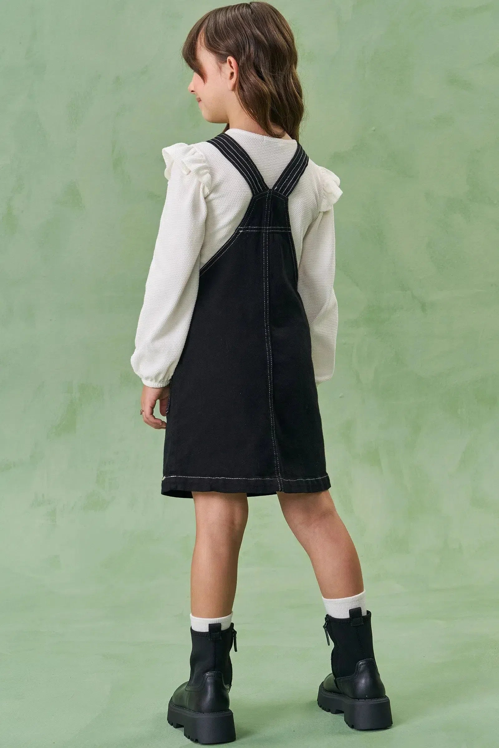 Conjunto de Blusa em Malha Bee com Salopete em Sarja com Elastano 80579 Infanti Infantil Menina