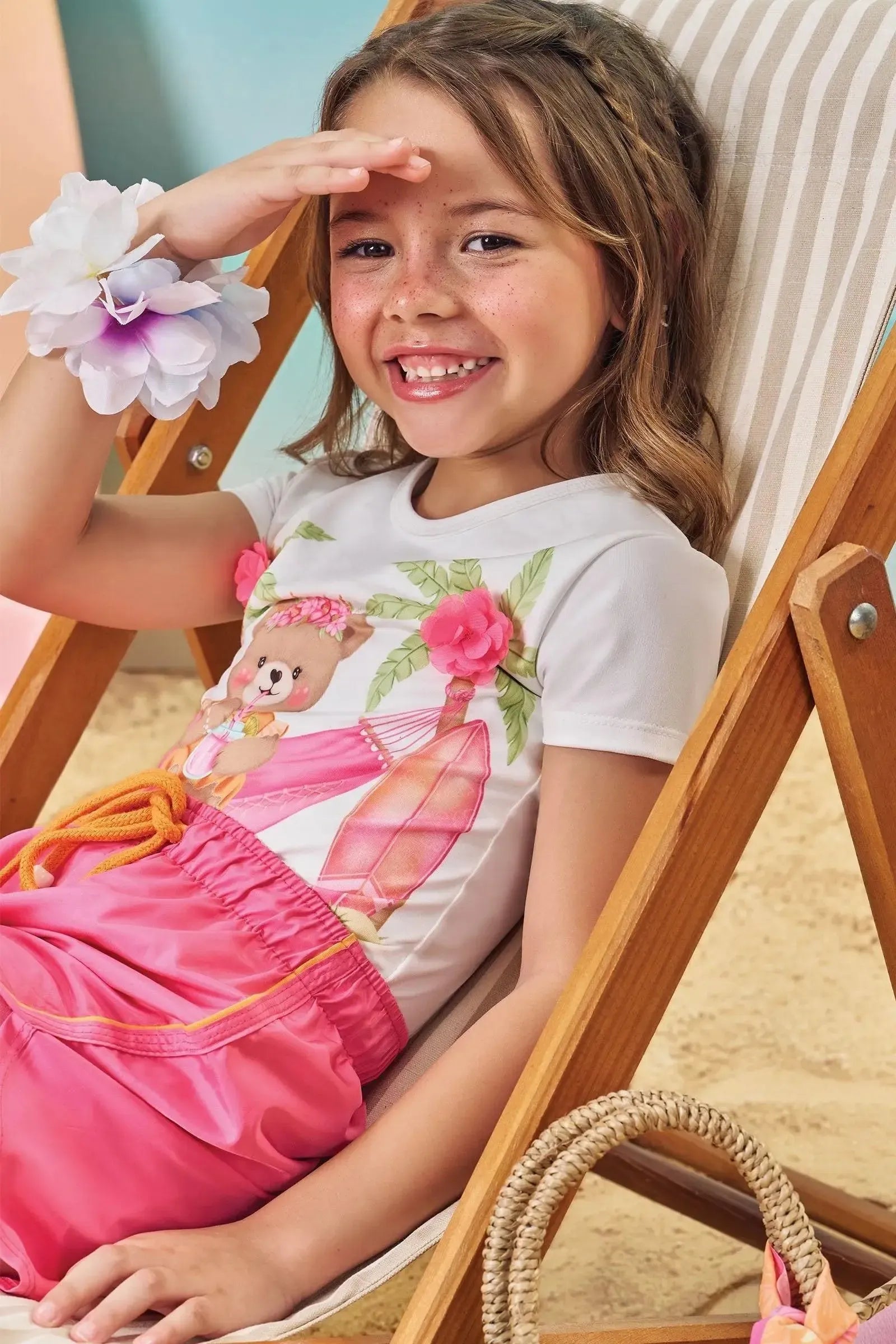 Conjunto de Blusa em Malha UV e Short em Nylon 83993 Kukiê Infantil Menina