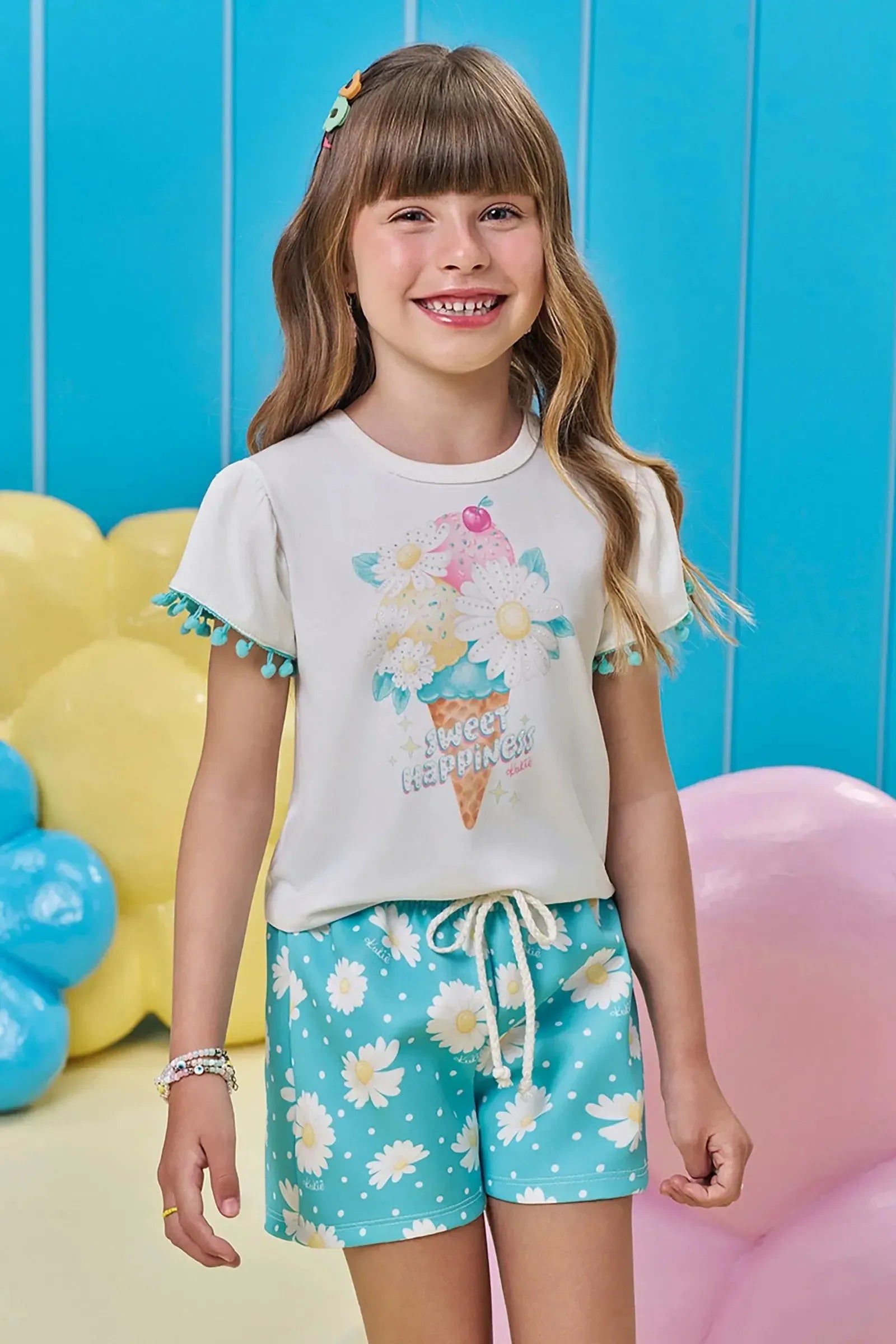 Conjunto de Blusa em Meia Malha e Shorts em Air Tech 97032 Kukiê Infantil Menina
