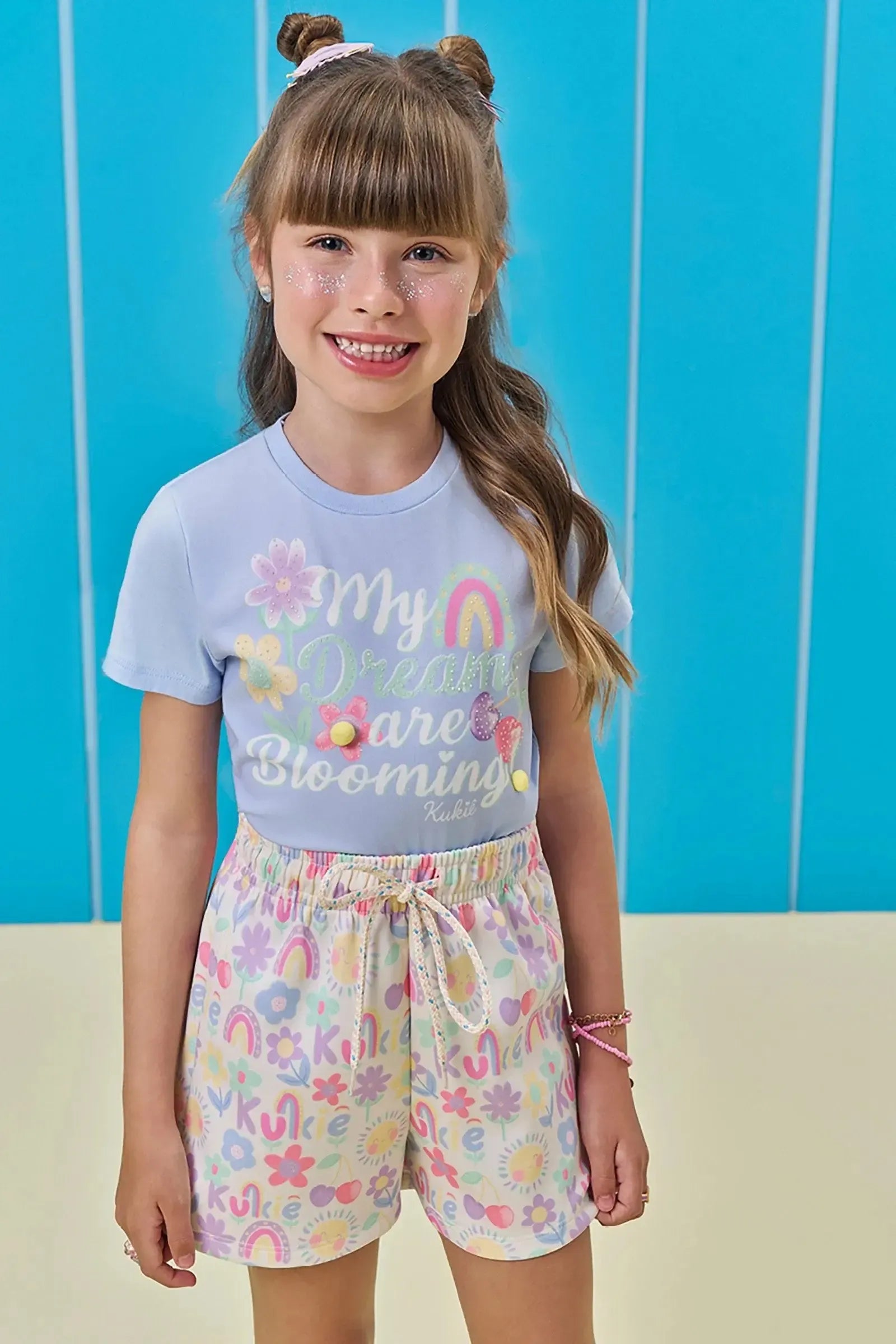 Conjunto de Blusa em Meia Malha e Shorts em Air Tech 97045 Kukiê Infantil Menina