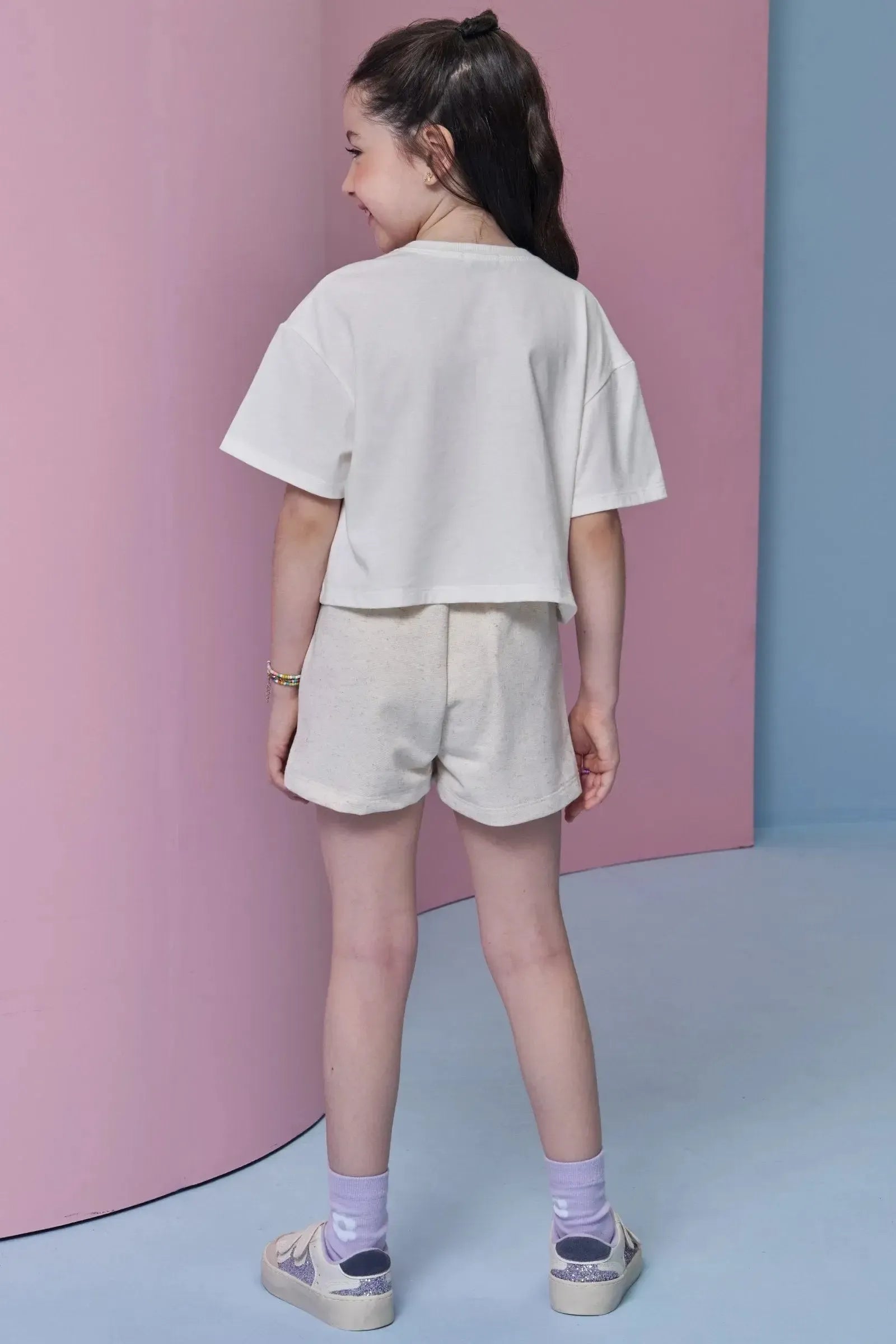 Conjunto de Blusa em Meia Malha e Shorts em Moletom Linho sem Pelúcia 96365 Infanti Infantil Menina