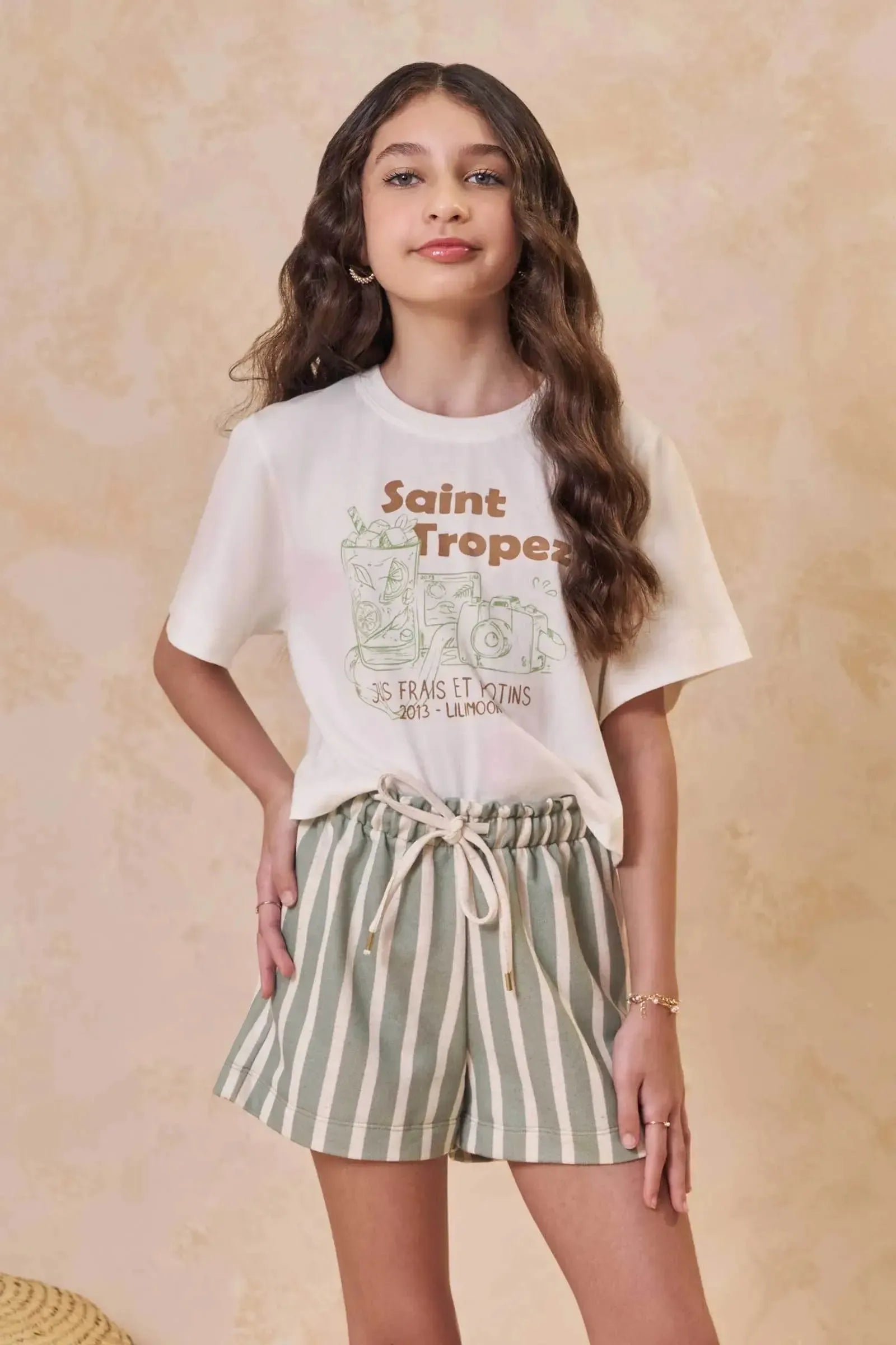 Conjunto de Blusa em Meia Malha e Shorts em Moletom sem Pelúcia 95322 Lilimoon Teen Menina