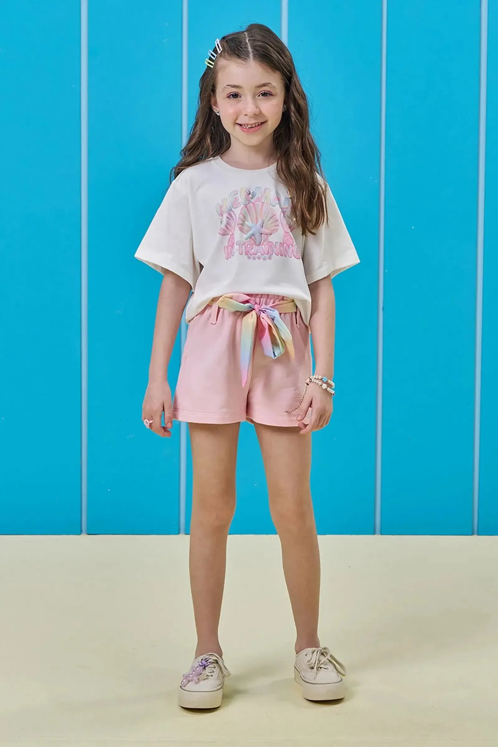 Conjunto de Blusa em Meia Malha e Shorts em Moletom sem Pelúcia 96576 Kukiê Infantil Menina