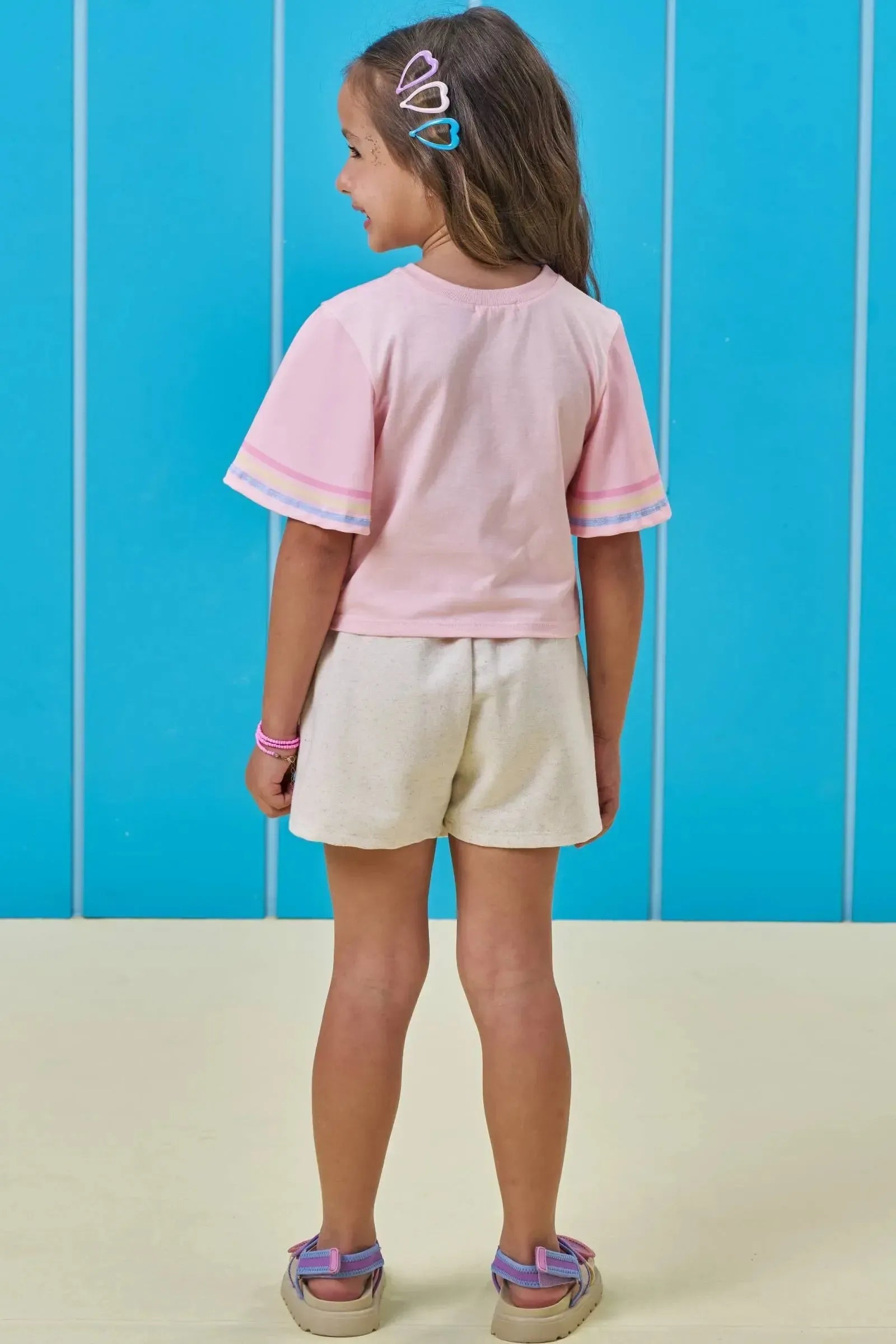 Conjunto de Blusa em Meia Malha e Shorts em Moletom sem Pelúcia 96686 Kukiê Infantil Menina
