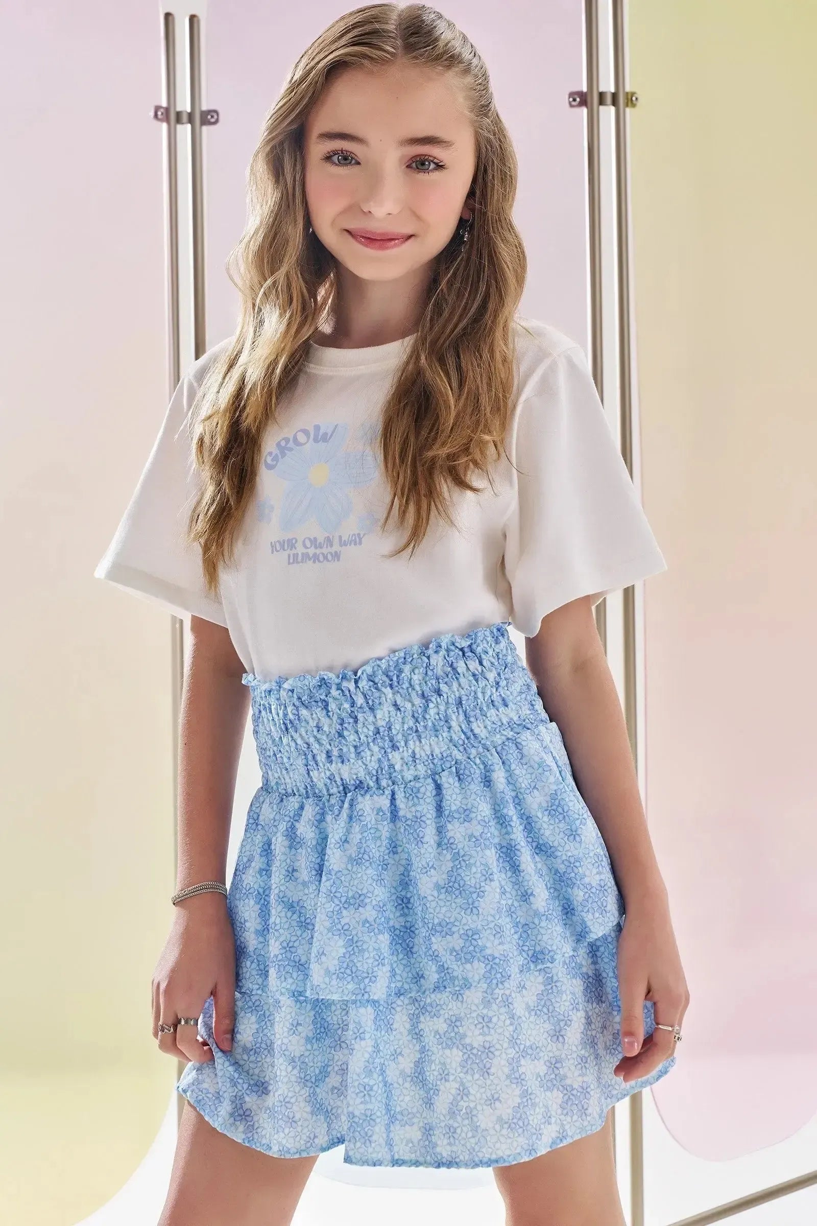 Conjunto de Blusa Over em Meia Malha e Saia em Tecido Light Peach com Shorts Embutido 84404 Lilimoon Teen Menina
