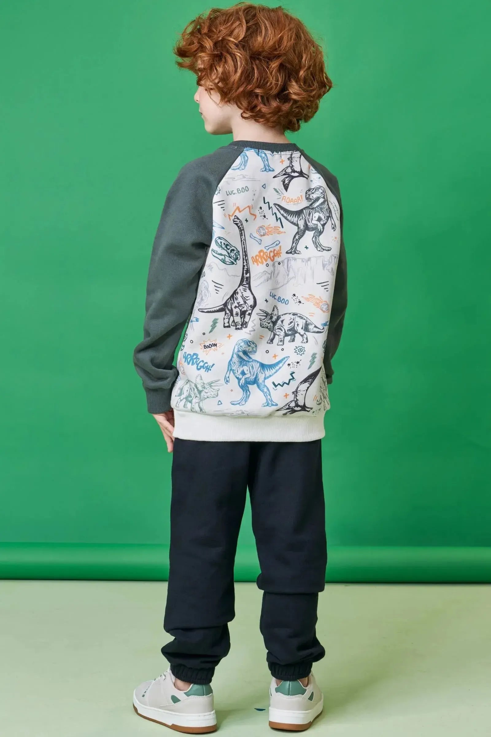 Conjunto de Blusão e Calça Jogger em Moletom com Pelúcia 90726 LucBoo Infantil Menino