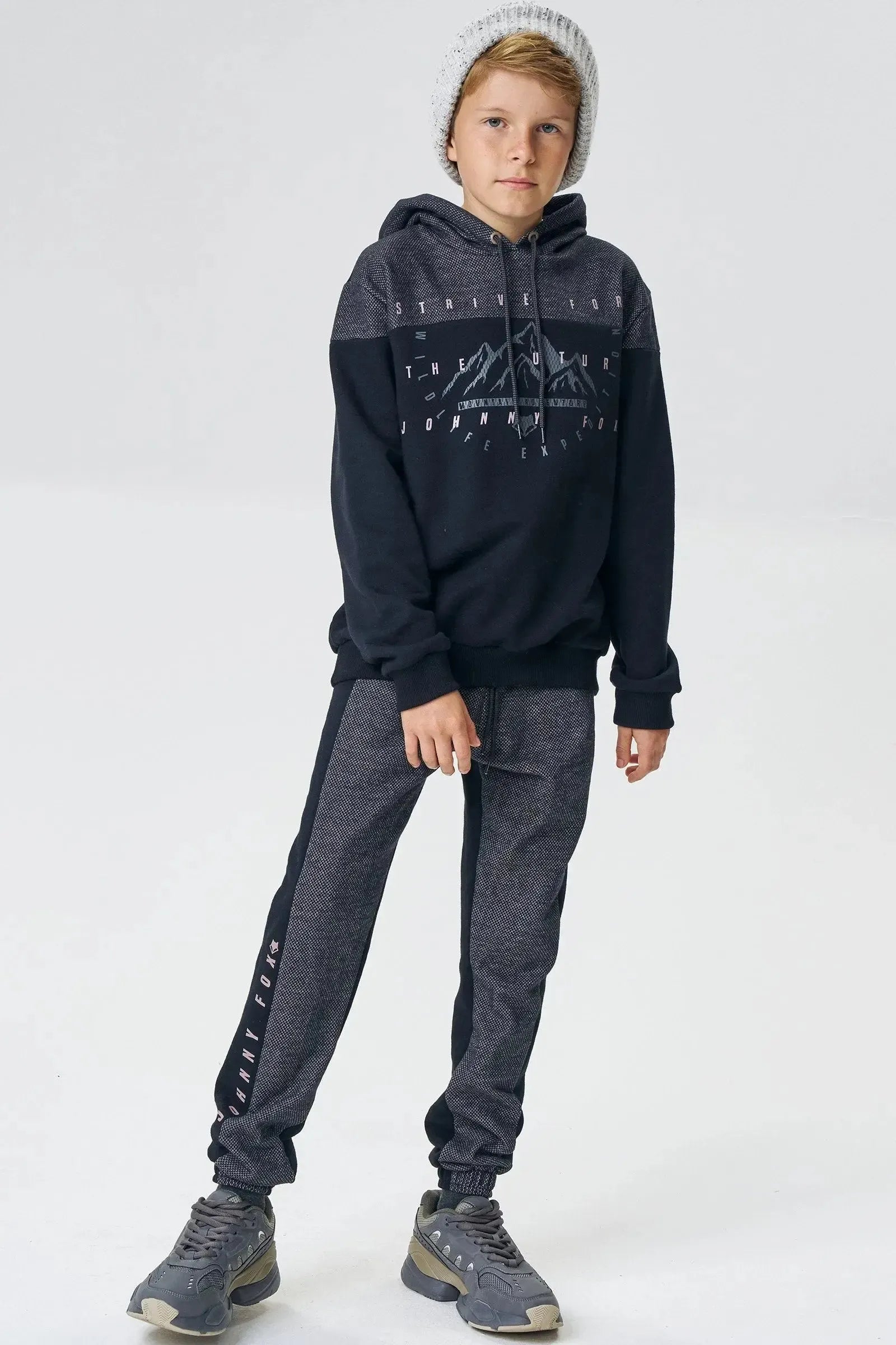 Conjunto de Blusão e Calça Jogger em Moletom com Pelúcia e Moletom Europa 91774 Johnny Fox Teen Menino