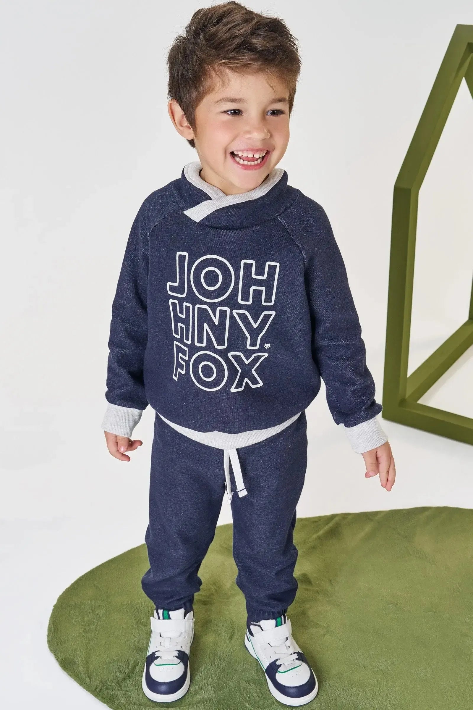 Conjunto de Blusão e Calça Jogger em Moletom Diferenciado 92333 Johnny Fox Bebê Menino