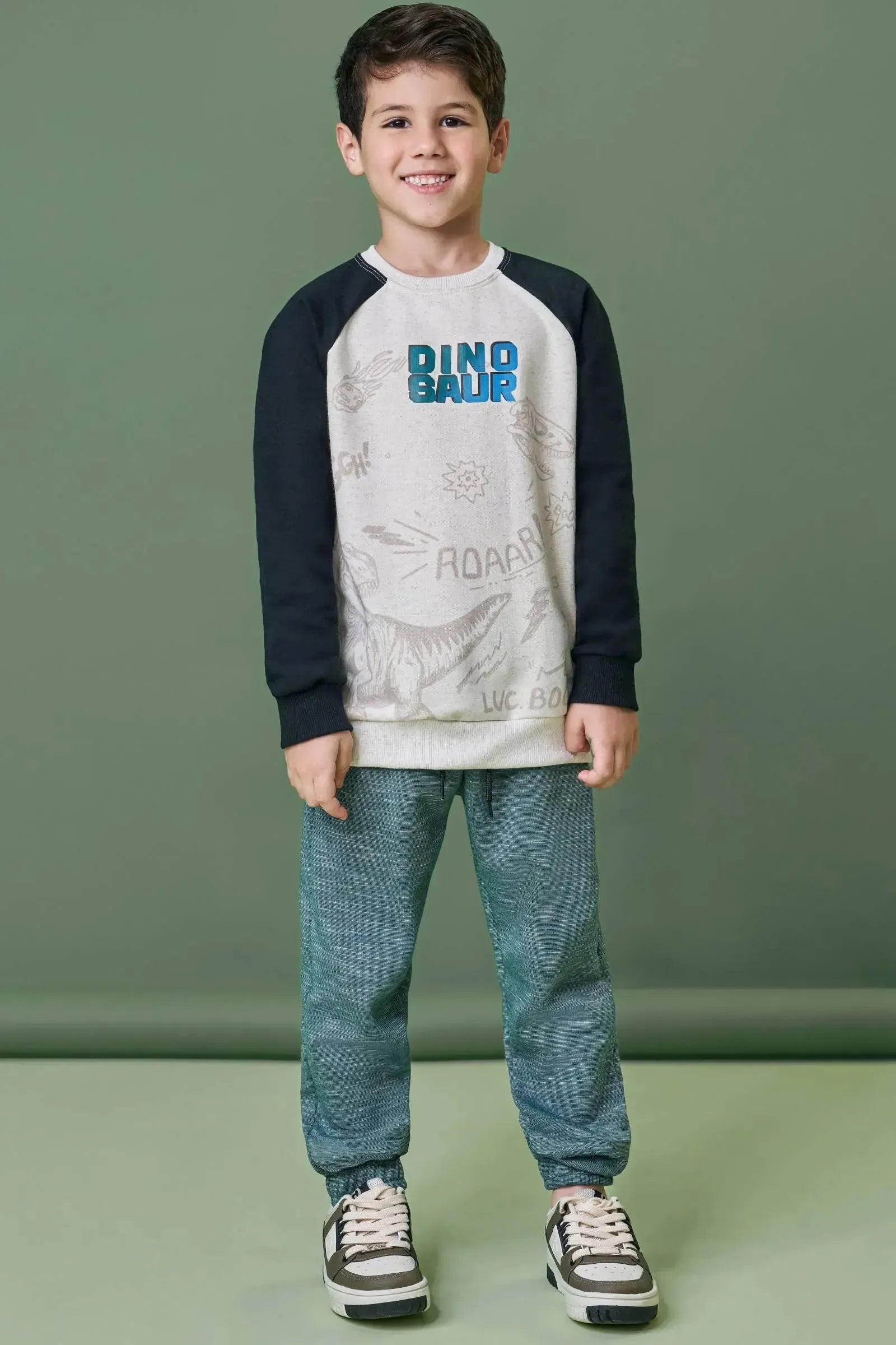 Conjunto de Blusão em Moletom sem Pelucia e Calça Jogger em Mesclado Bicolor 90721 LucBoo Infantil Menino