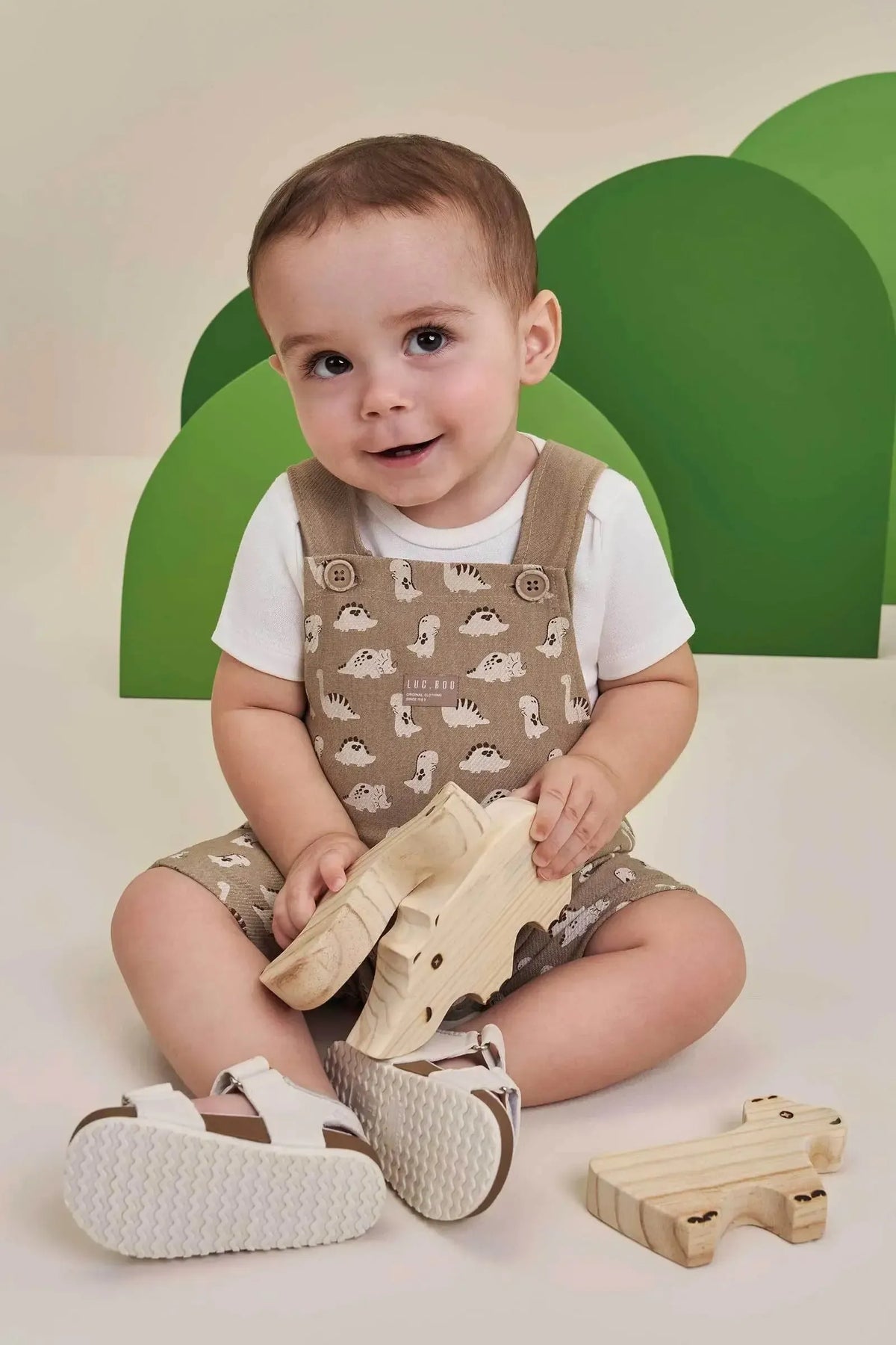 Conjunto de Body em Ribana 1x1 e Jardineira em Cotton Jeans com Elastano 99058 LucBoo Bebê Menino