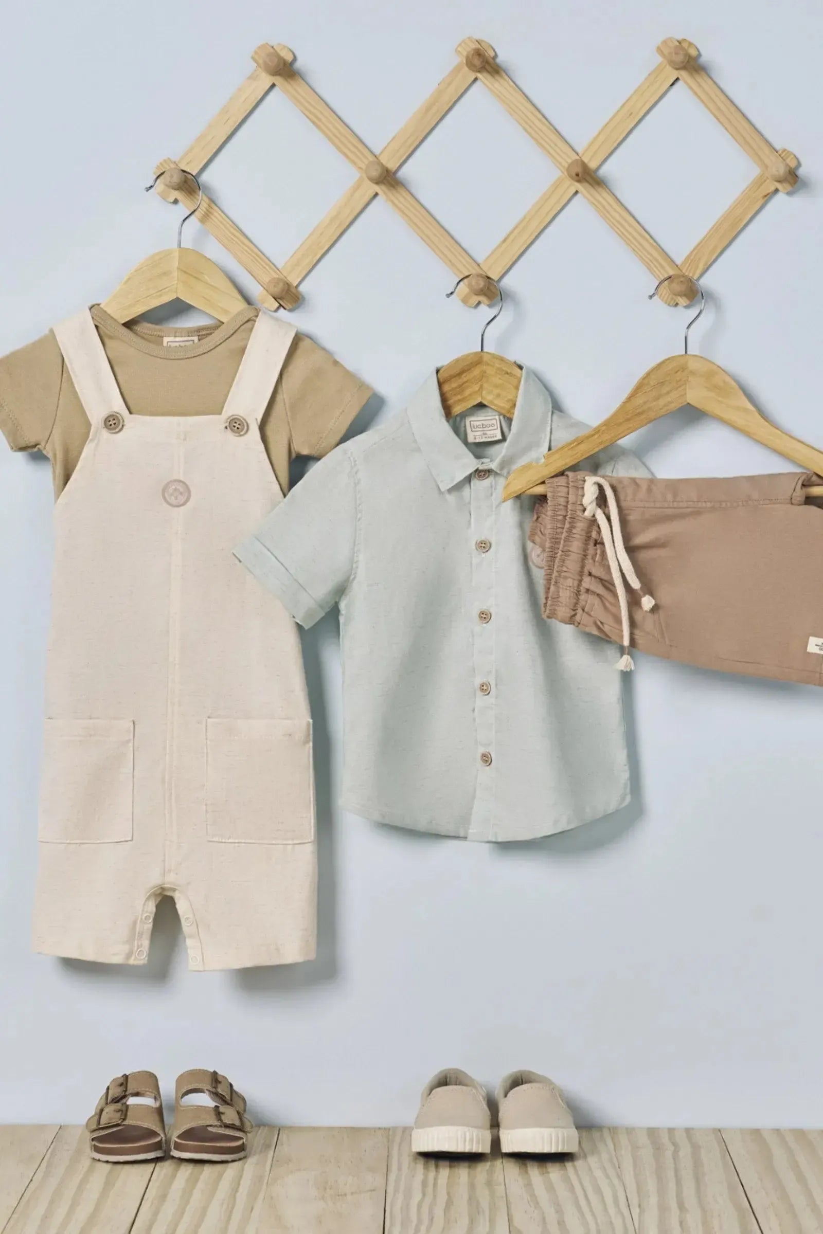 Conjunto de Body em Ribana 1x1 e Jardineira em Linho Santorine com Elastano 83177 LucBoo Bebê Menino