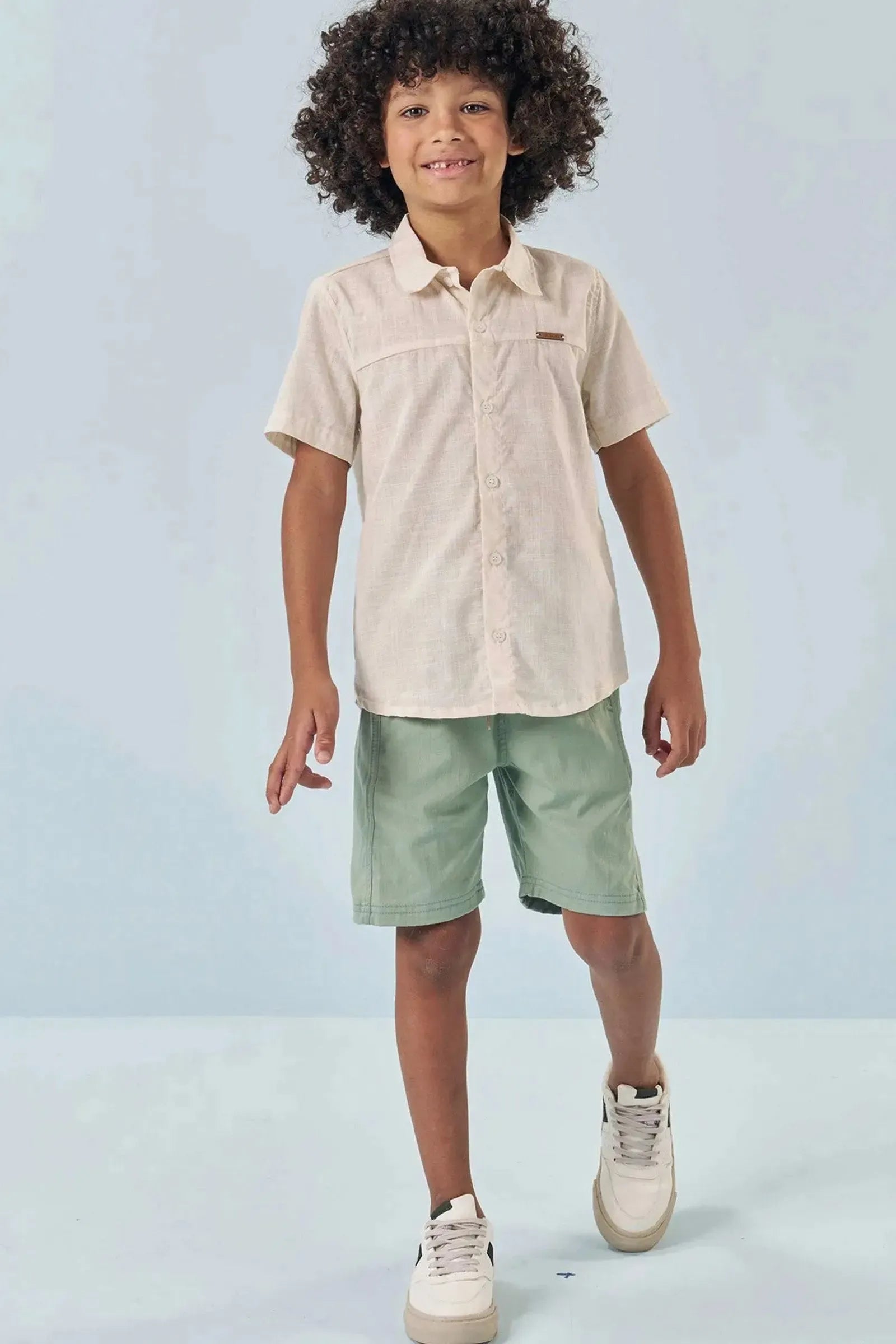 Conjunto de Camisa em Tecido Verano Chambray e Bermuda e Linho Santorine com Elastano 83401 LucBoo Infantil Menino