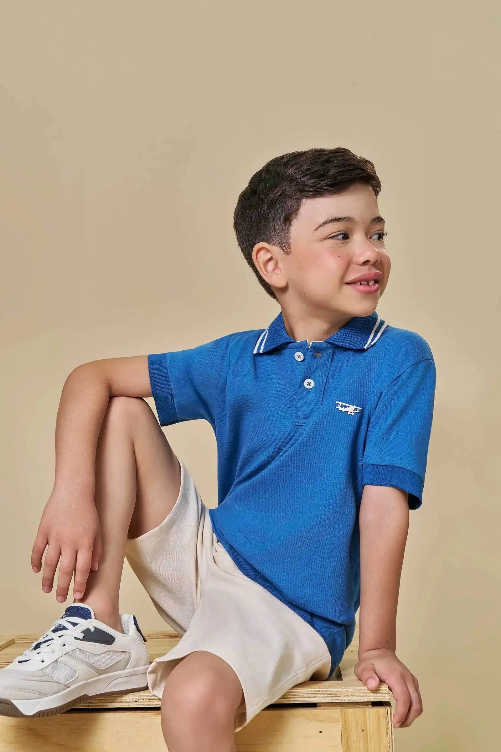 Conjunto de Camisa Polo em Piquet com Elastano e Bermuda em Linho Santorine com Elastano 94568 LucBoo Infantil Menino