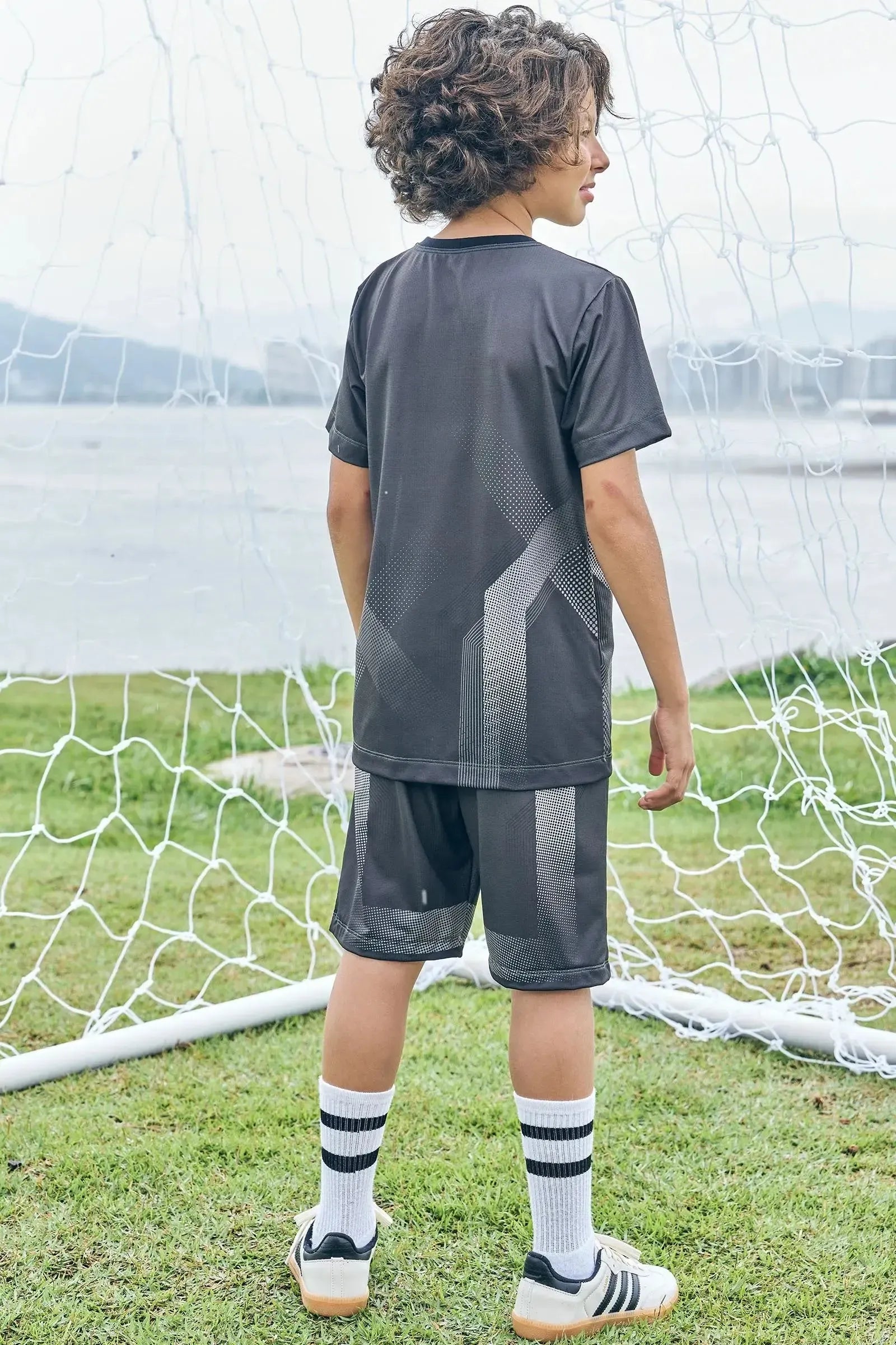 Conjunto de Camiseta e Bermuda em Malha Space Green 85691 Johnny Fox Teen Menino