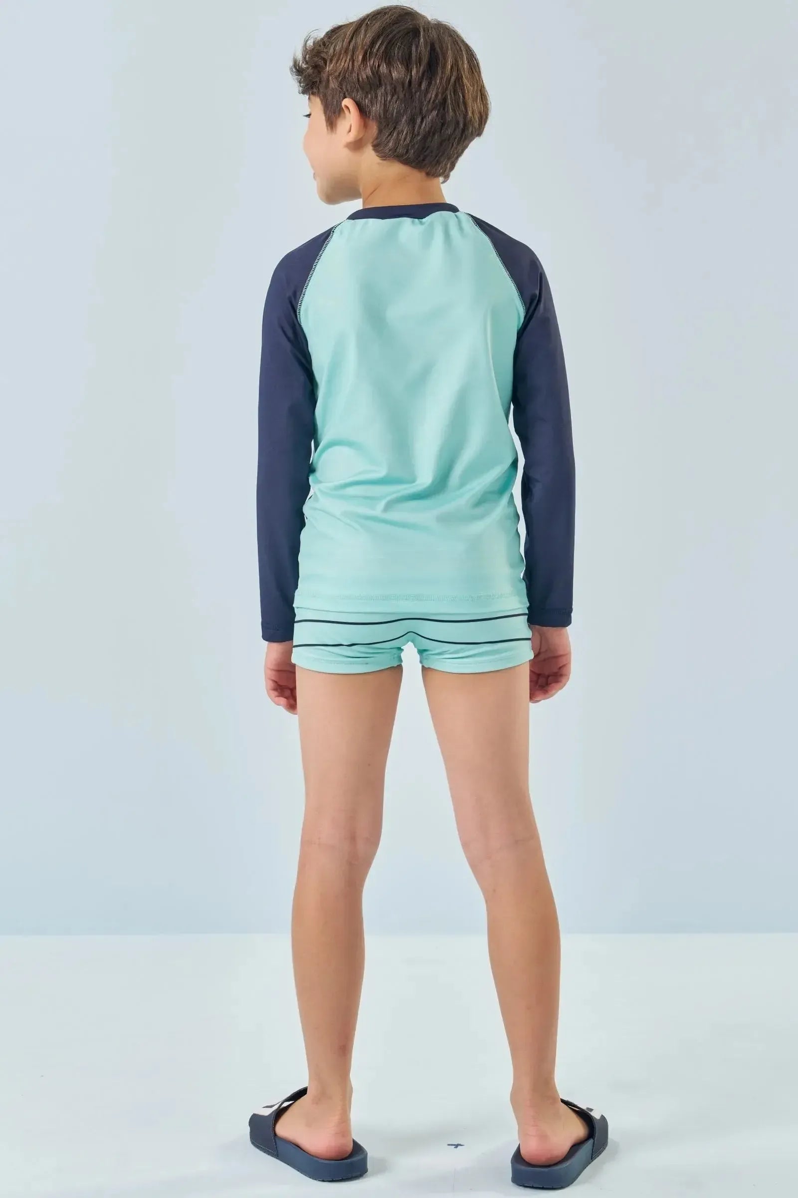 Conjunto de Camiseta e Sunga em Malha UV Dry com Proteção UV 50+ 85162 LucBoo Infantil Menino