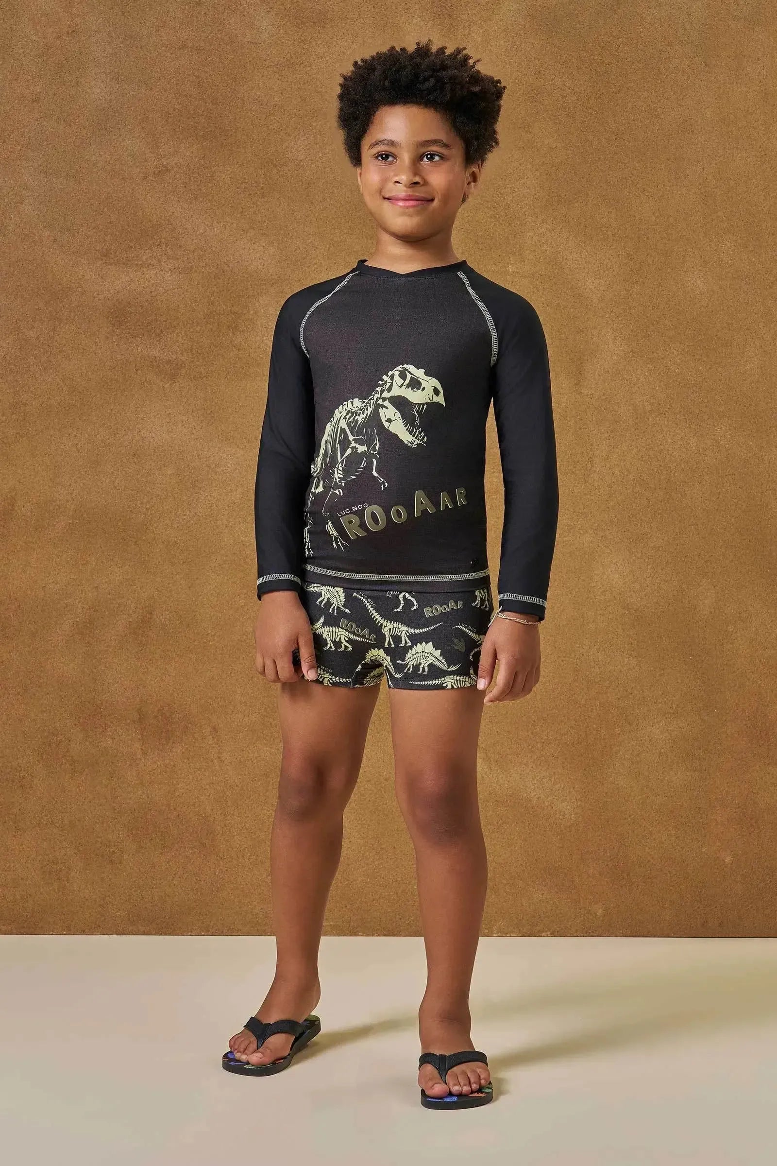 Conjunto de Camiseta e Sunga em Malha UV Dry com Proteção UV50+ 96172 LucBoo Infantil Menino