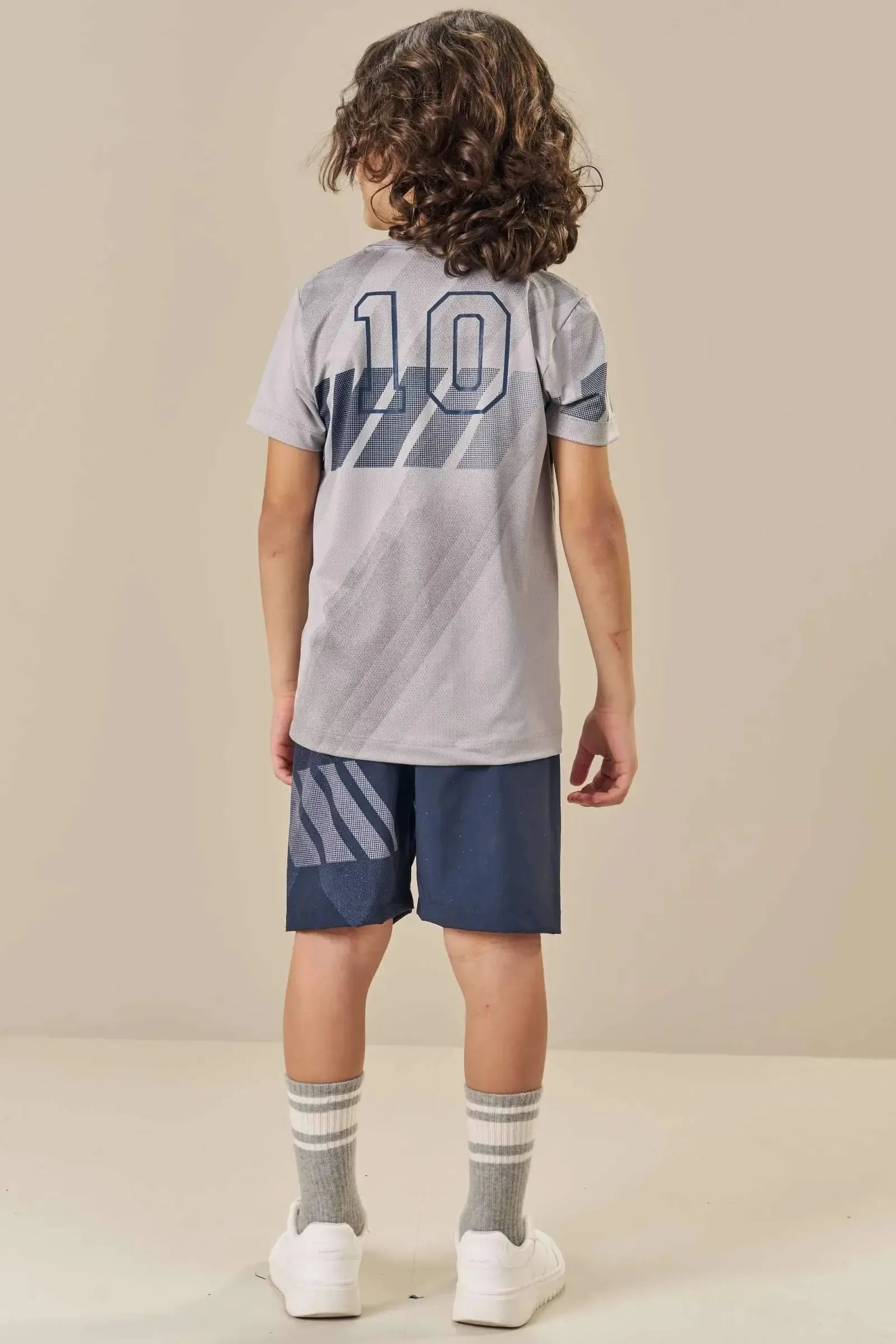 Conjunto de Camiseta em Malha Dry Yuki e Bermuda em Nylon Ergonomic com Elastano 84206 LucBoo Infantil Menino